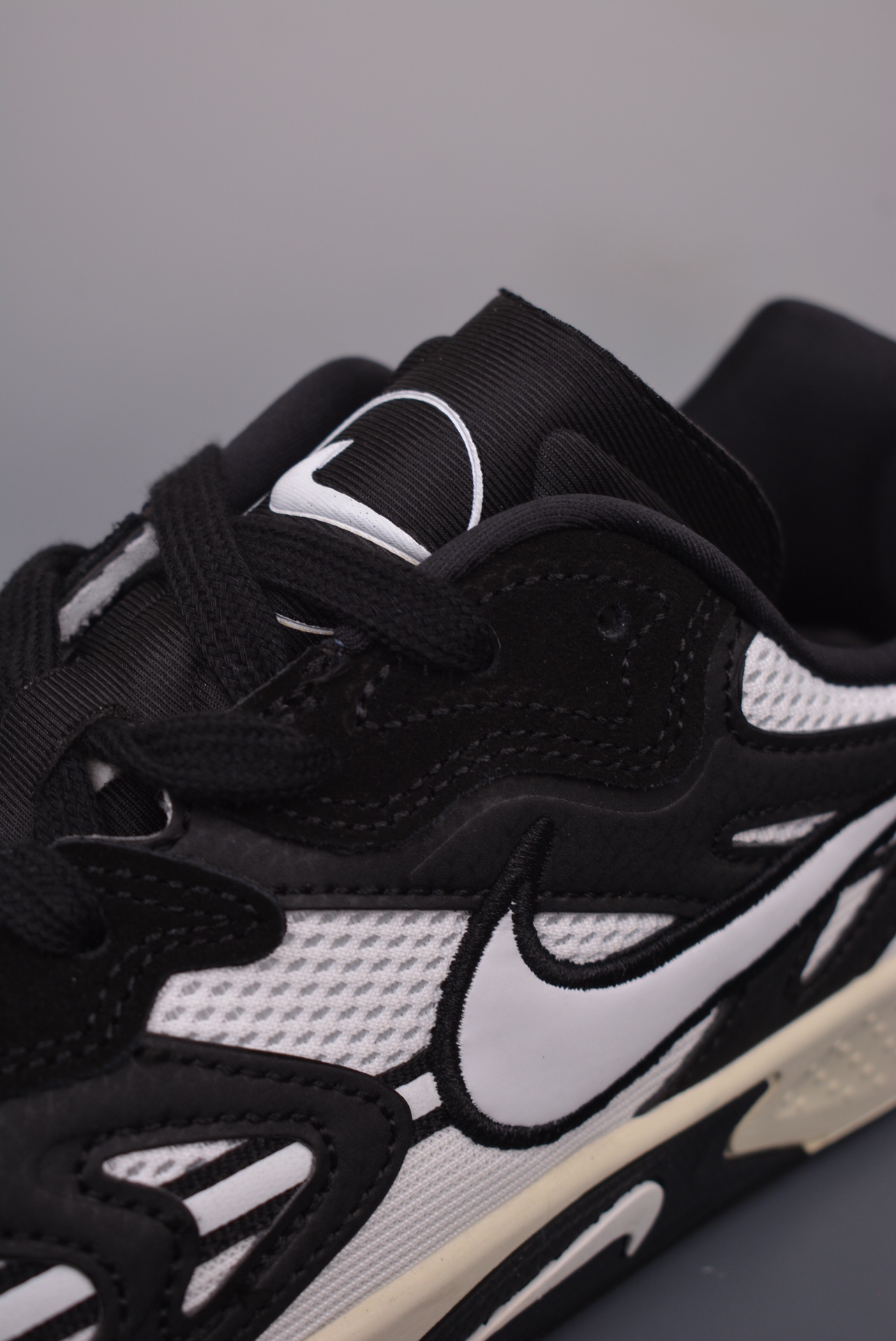 Futura x Nike Jam Breaking Black and White FZ8966