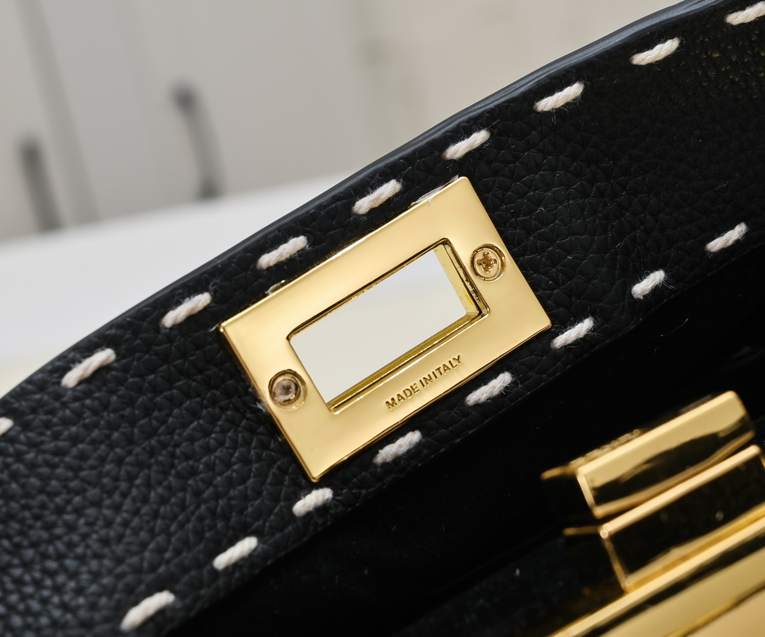 FENDI ekaboo ISeeU medium handbag 3309
