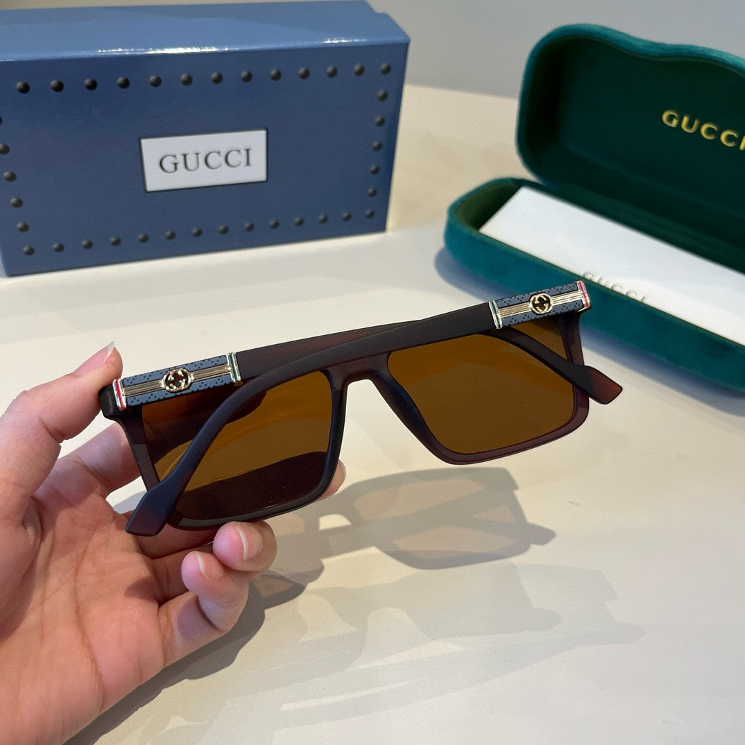Gucci Square Frame Sunglasses