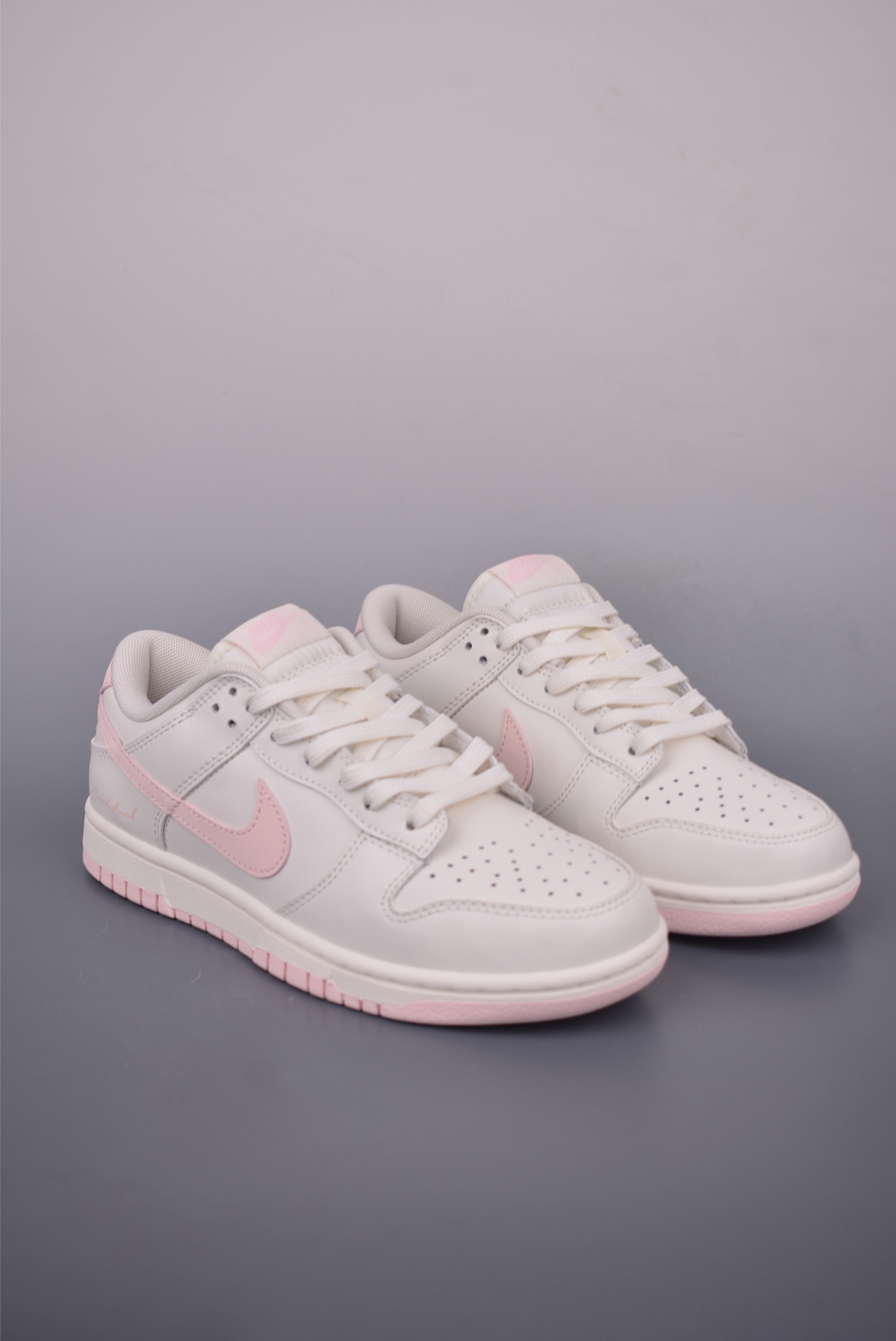 Just Do It x Nike SB Dunk Low Beige Pink