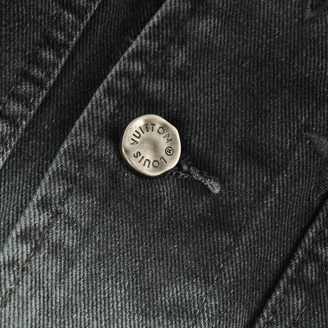 Louis Vuitton 24Fw all-over embroidered monogram gradient washed denim jacket