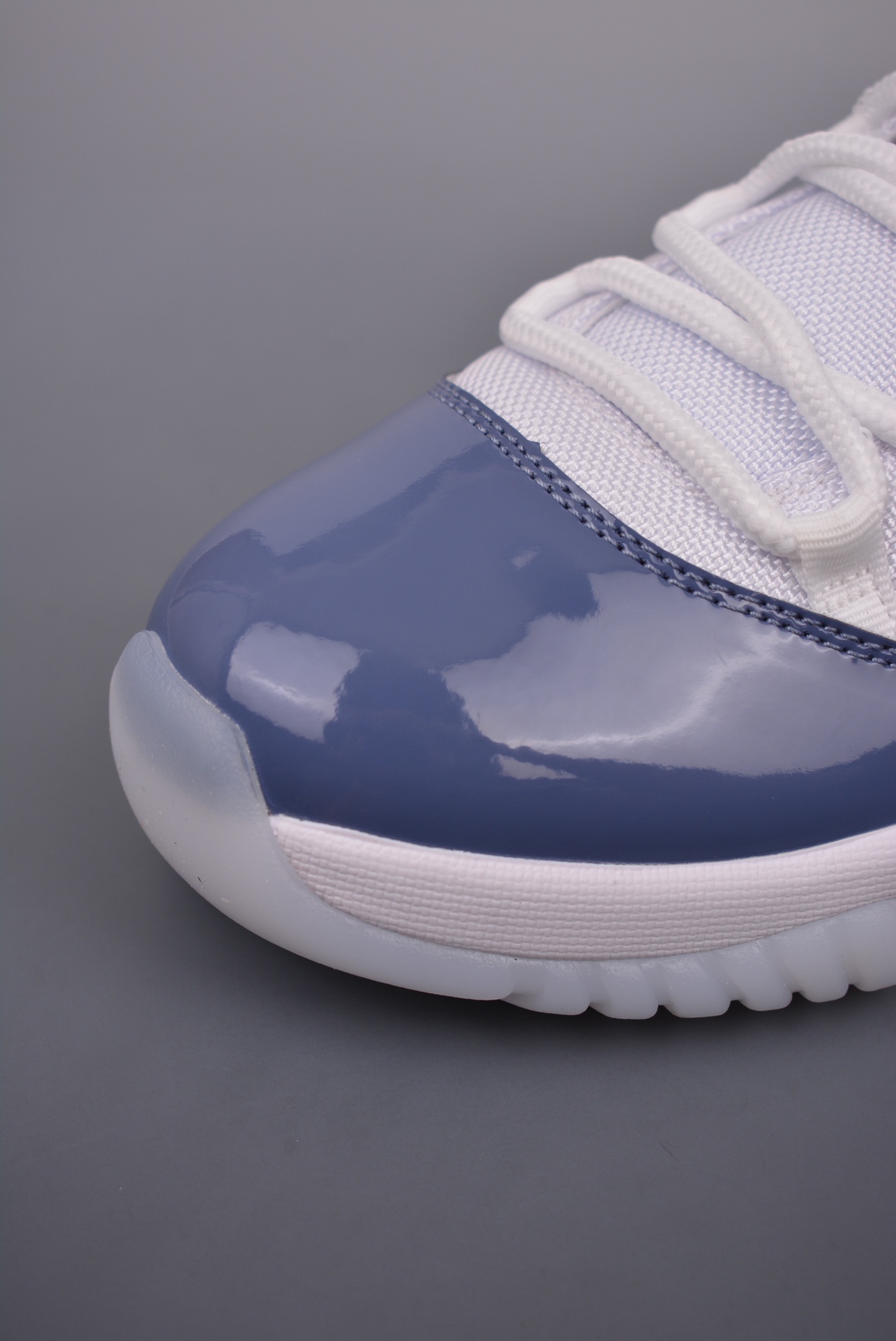 Nike Air Jordan 11 Retro Low Diffused Blue FV5104-10