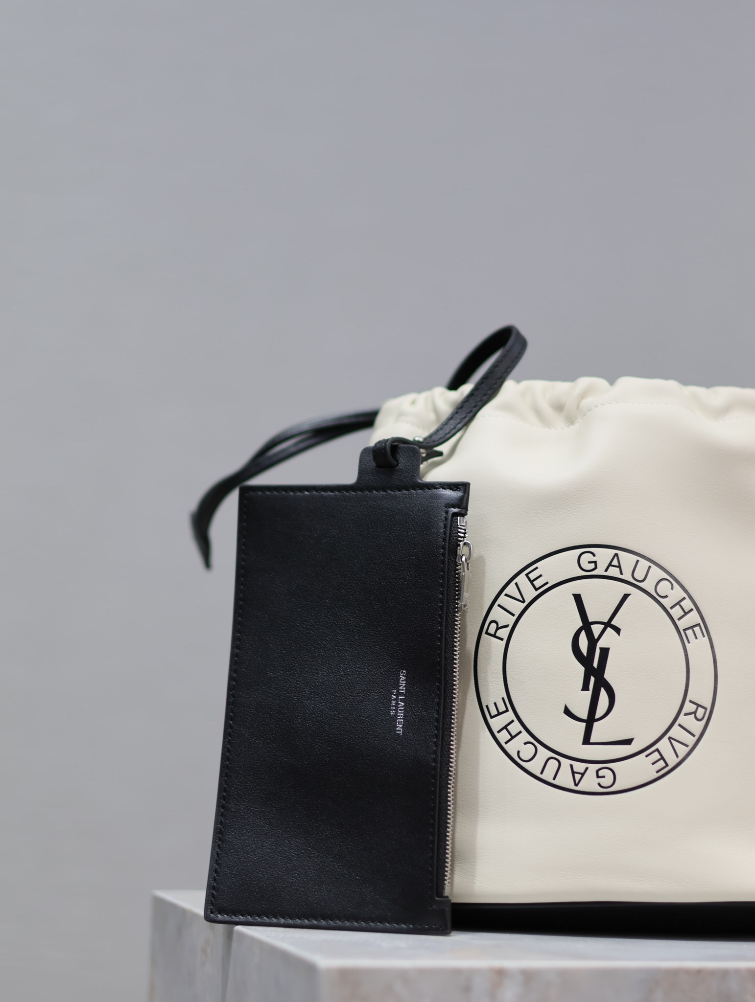 Yves Saint Laurent RIVE GAUCHE Crossbody Bag 710261