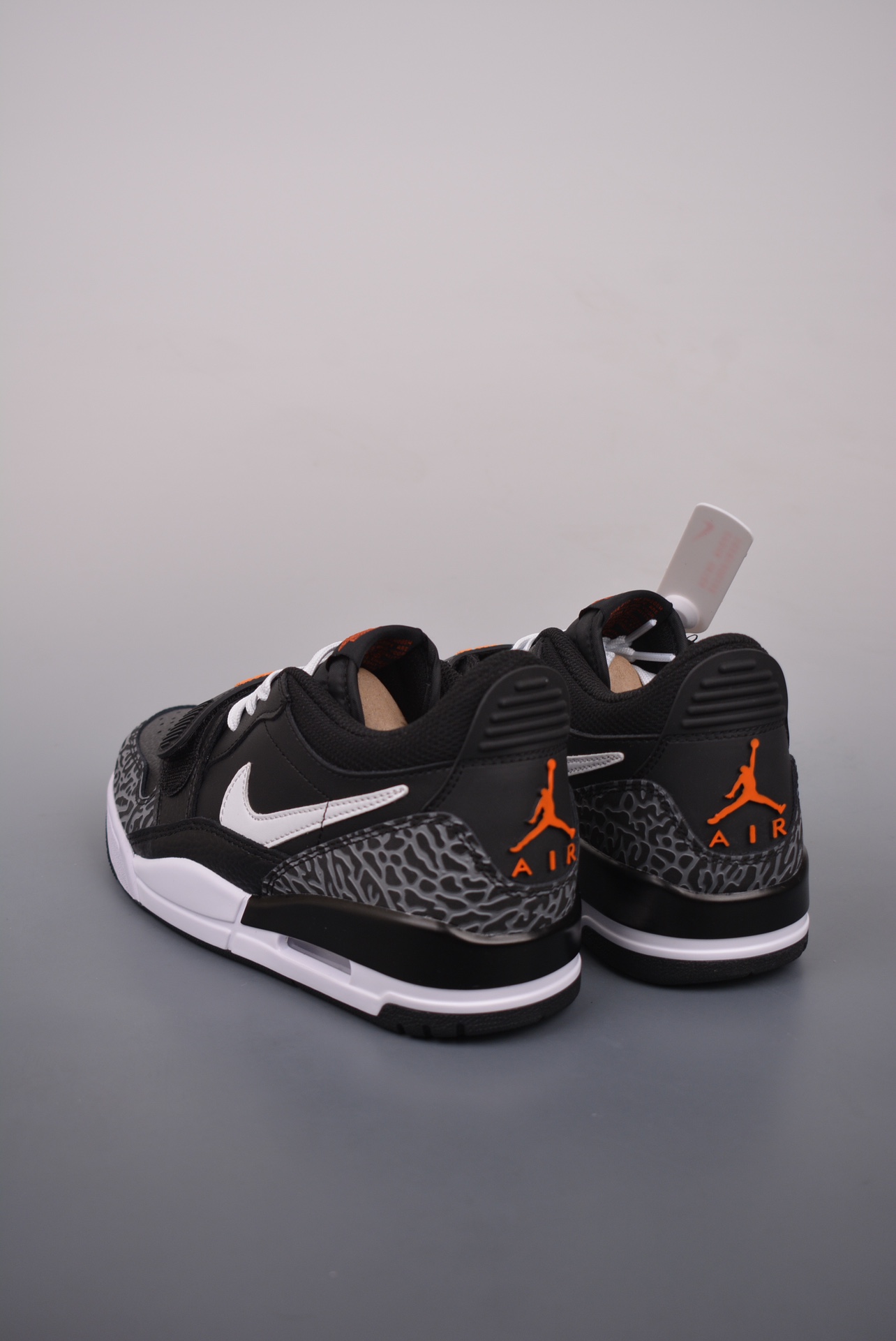Nike Air Jordan Legacy 312 Low Black Fear CD9054-018