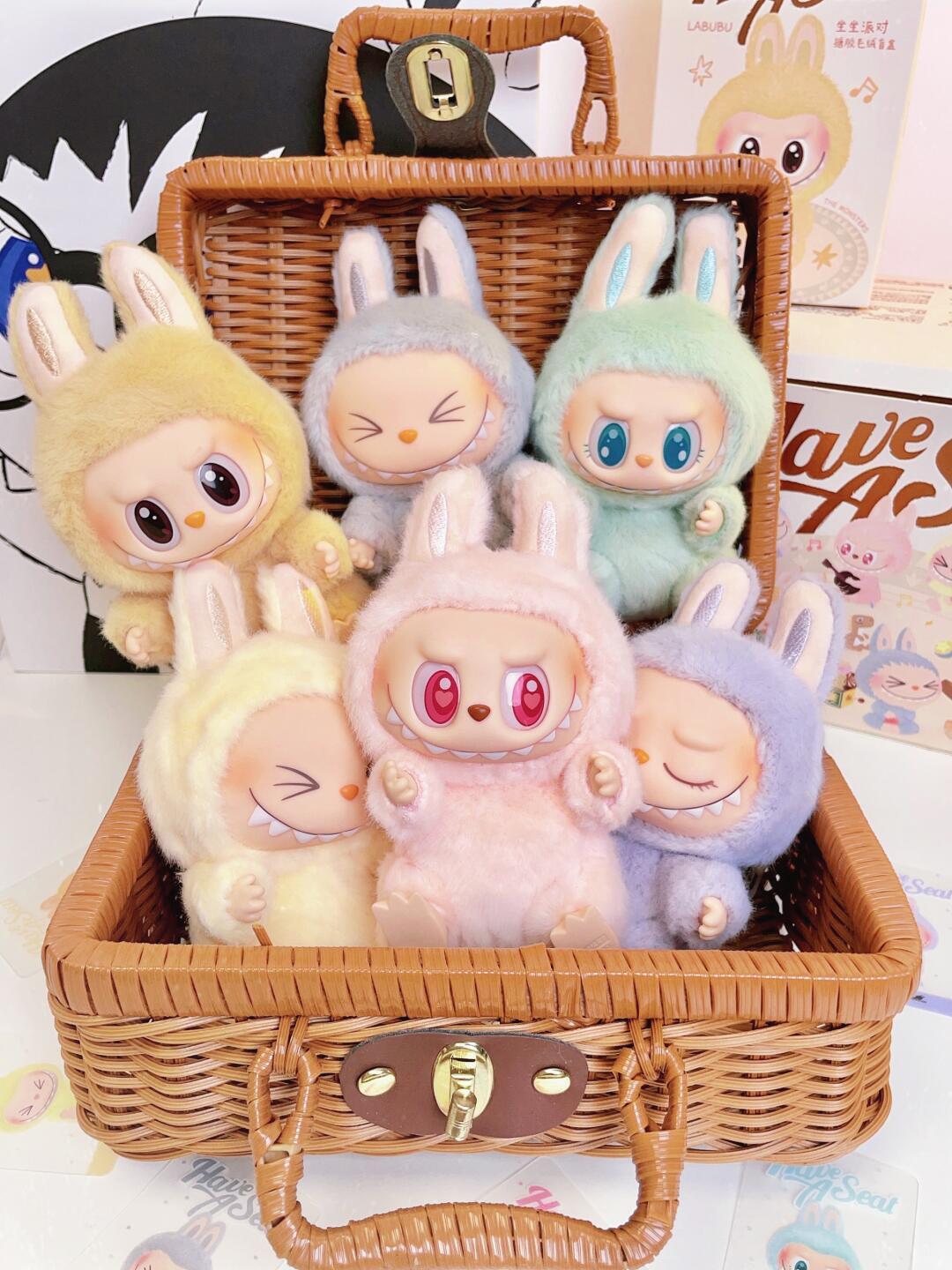 LABUBU Sit Party Vinyl Plush Pendant Blind Box Labub HaveASeat