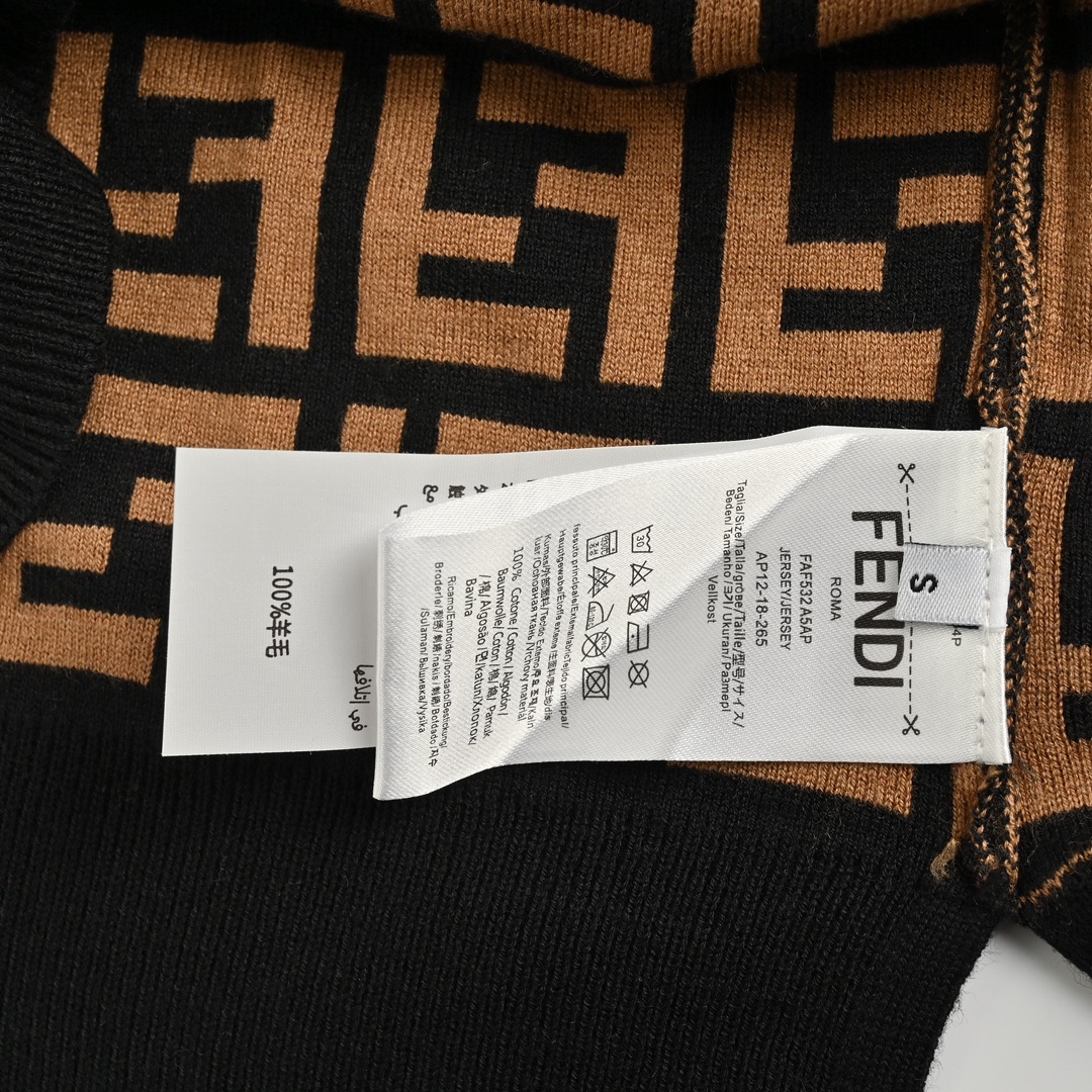 Fendi 24Fw classic double F all-over logo crew neck wool knit sweater