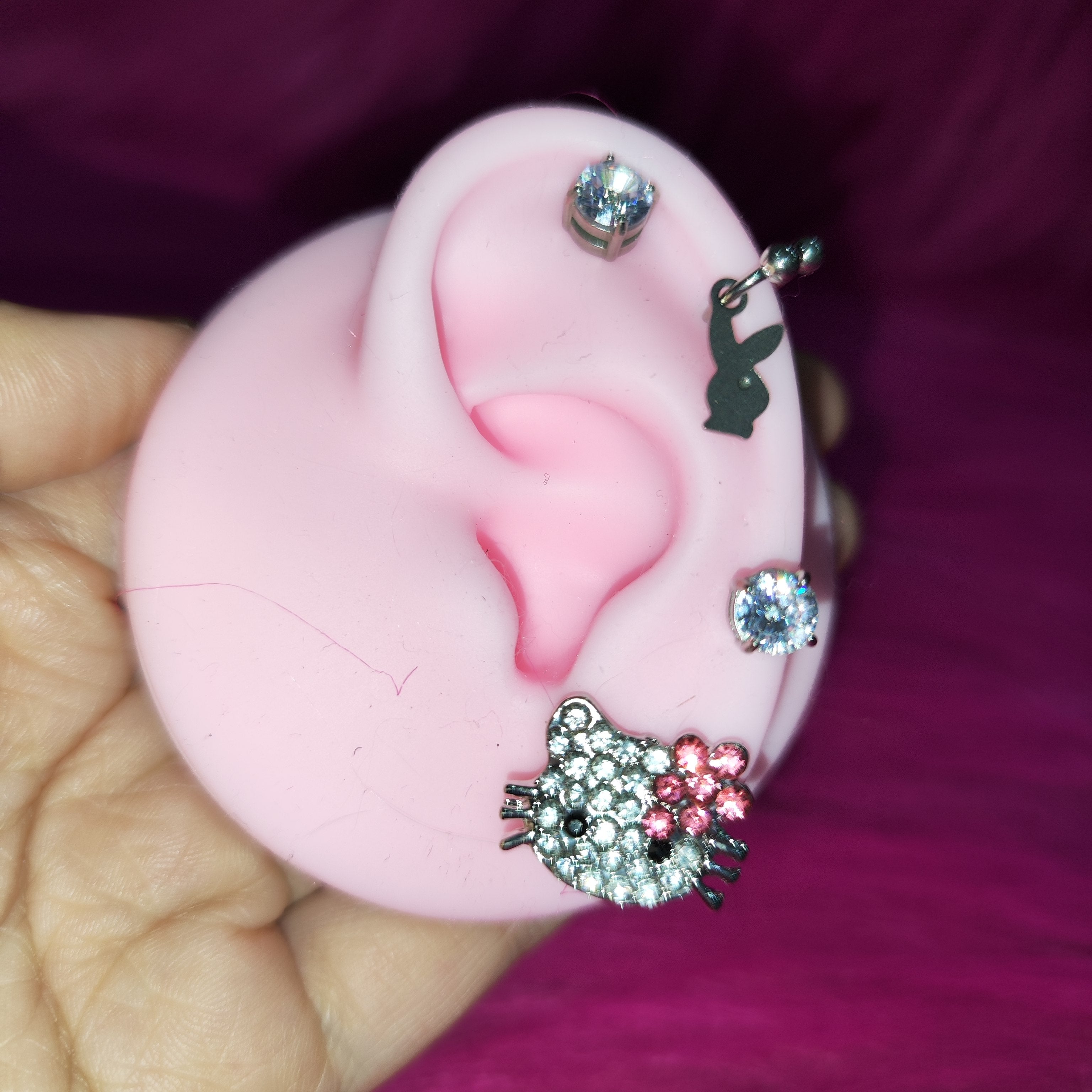 Hellokitty Rhinestone Earrings | 2 Count (Pack of 1)