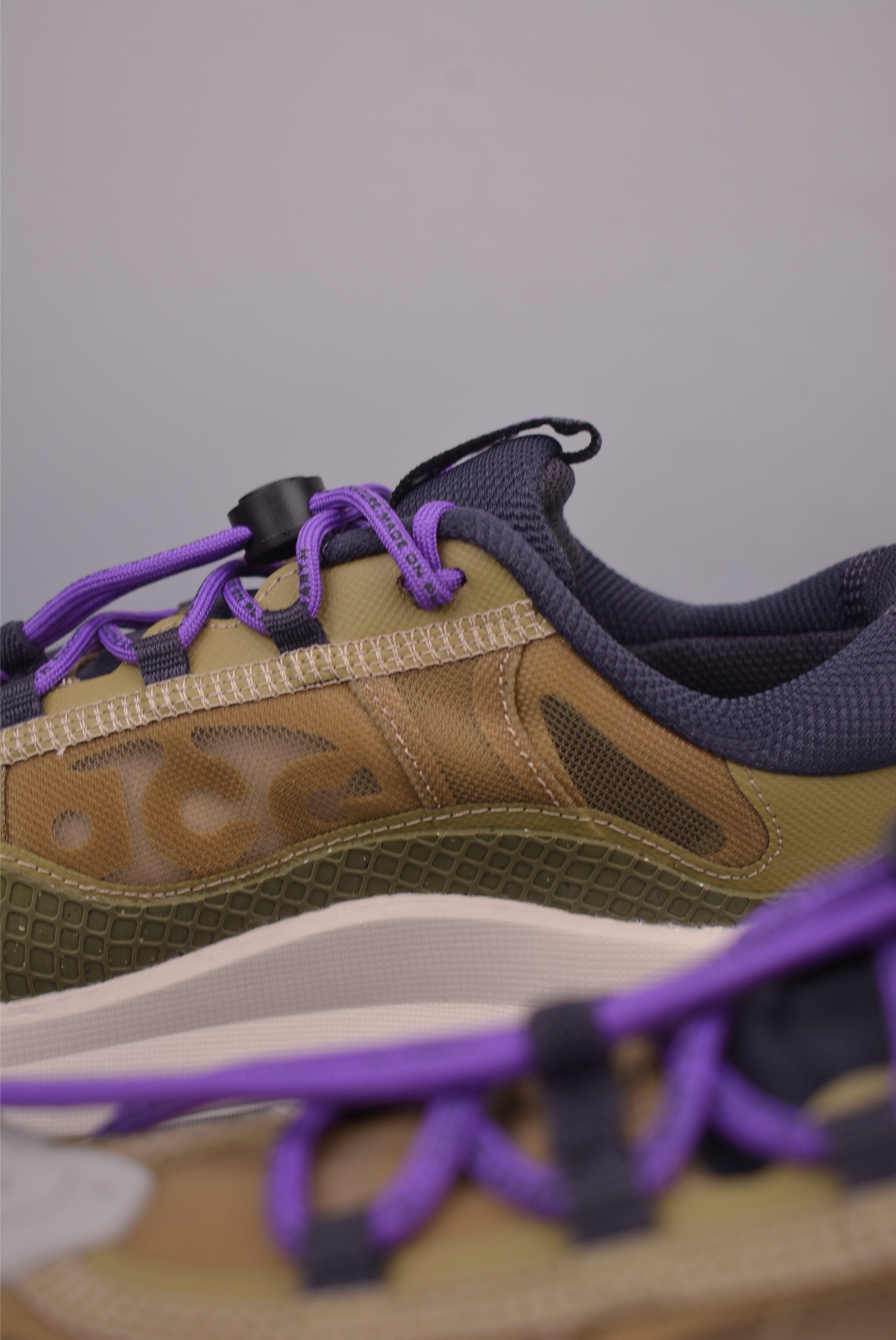 NikeACG MOUNTAIN FLY 2 LOW 