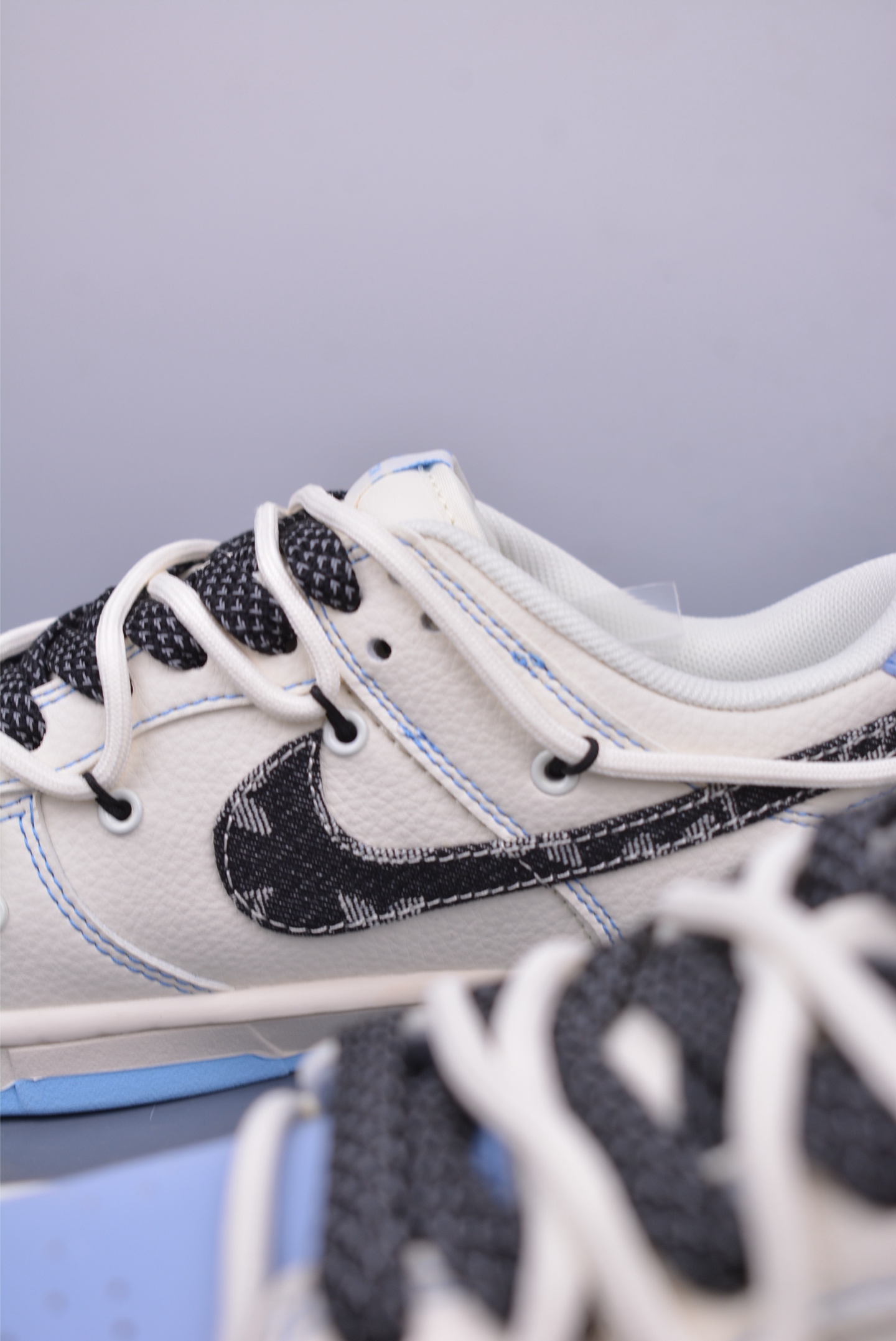 LV x Nike SB Dunk Low sneakers white, black and blue FC1688-219