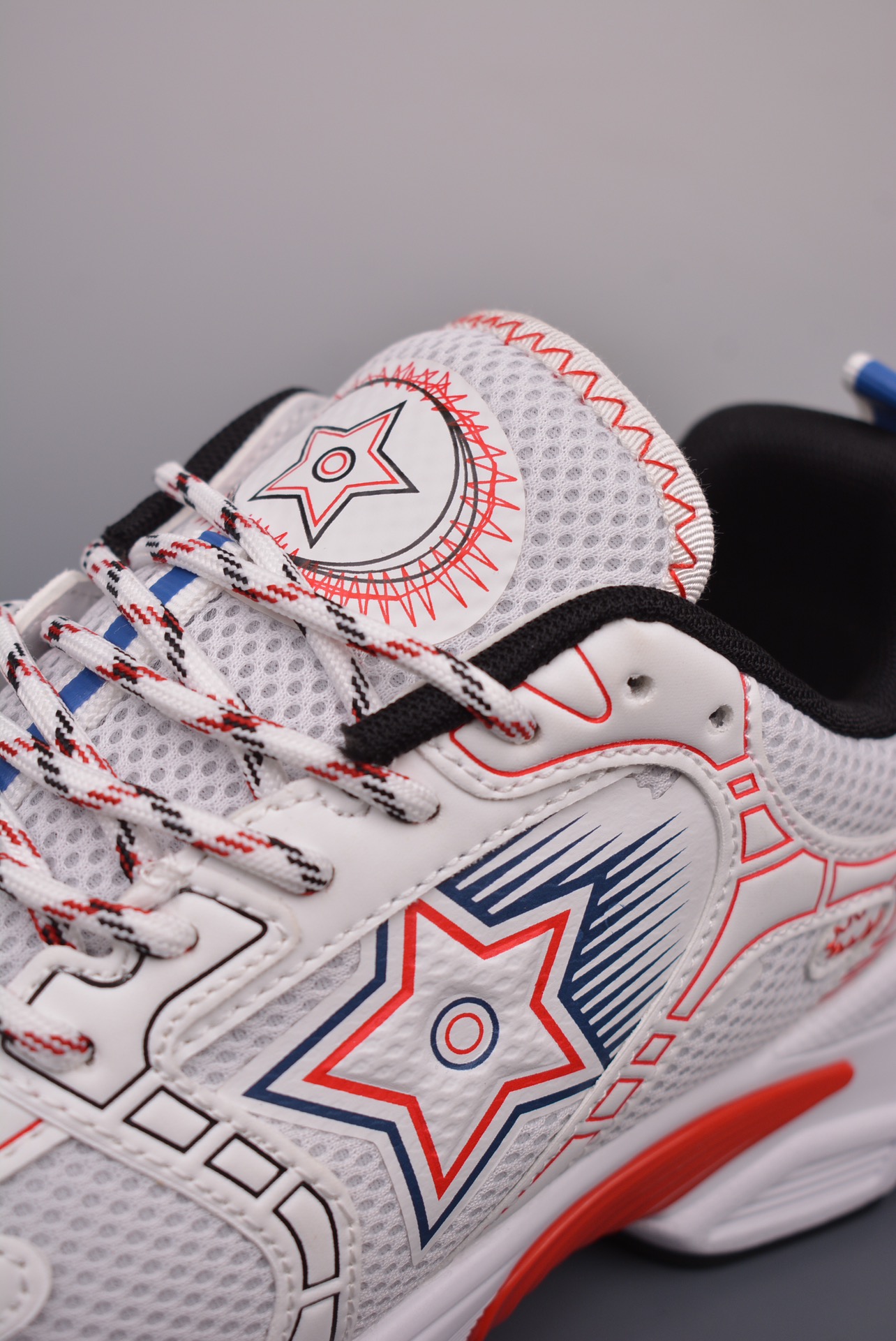 DIOR Chrono sneakers white and red