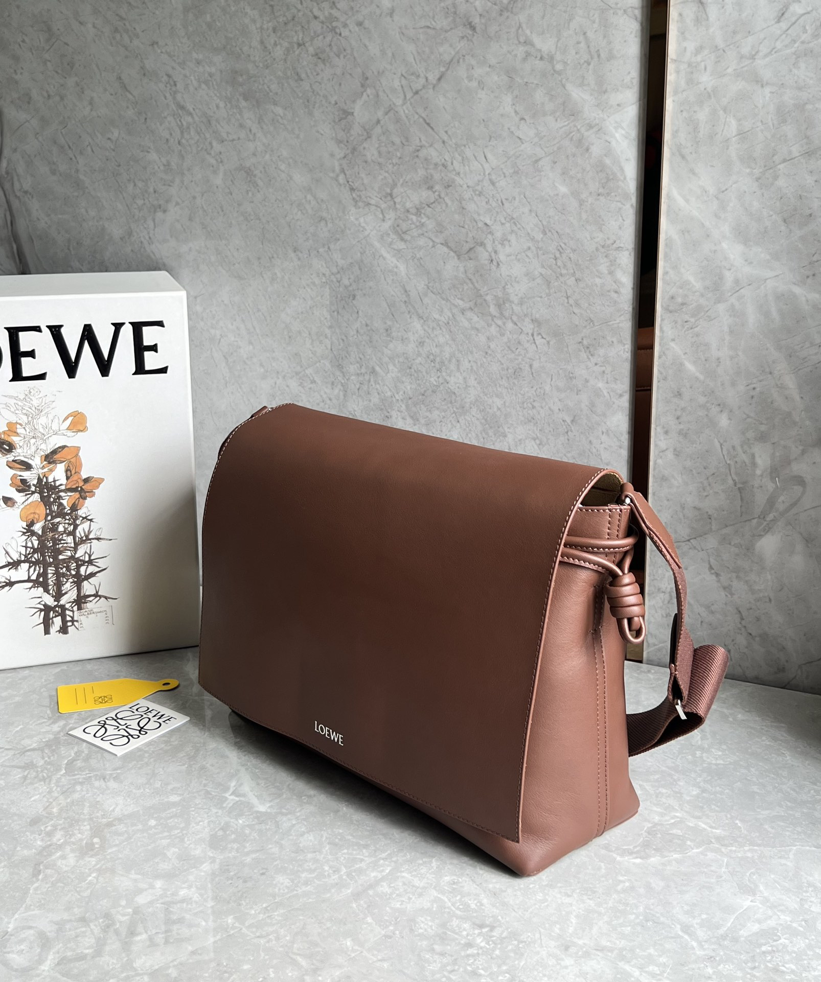 Loewe Flamenco satchel messenger bag 0901