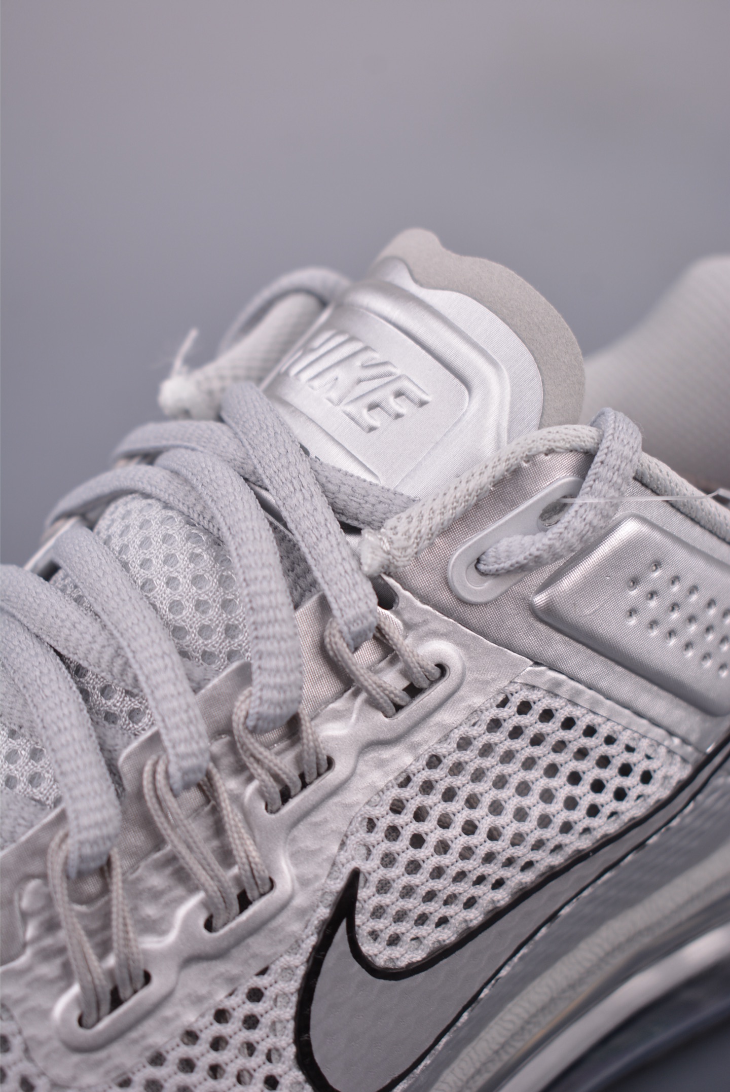 NIKE Air Max 2013 