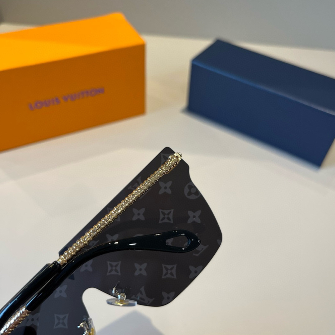 Louis Vuitton Square Frame Sunglasses