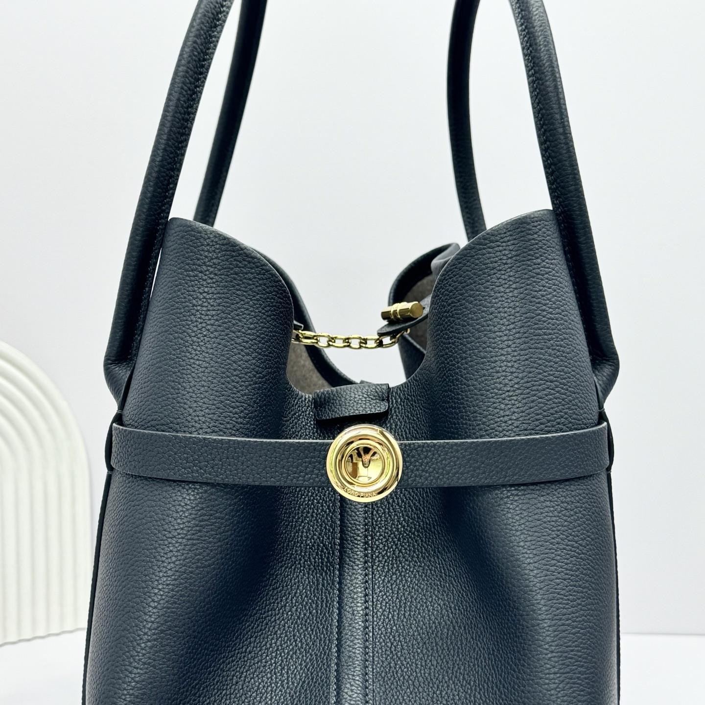 Loro Piana Ghiera Shoer Large Shopping Bag FAO7475