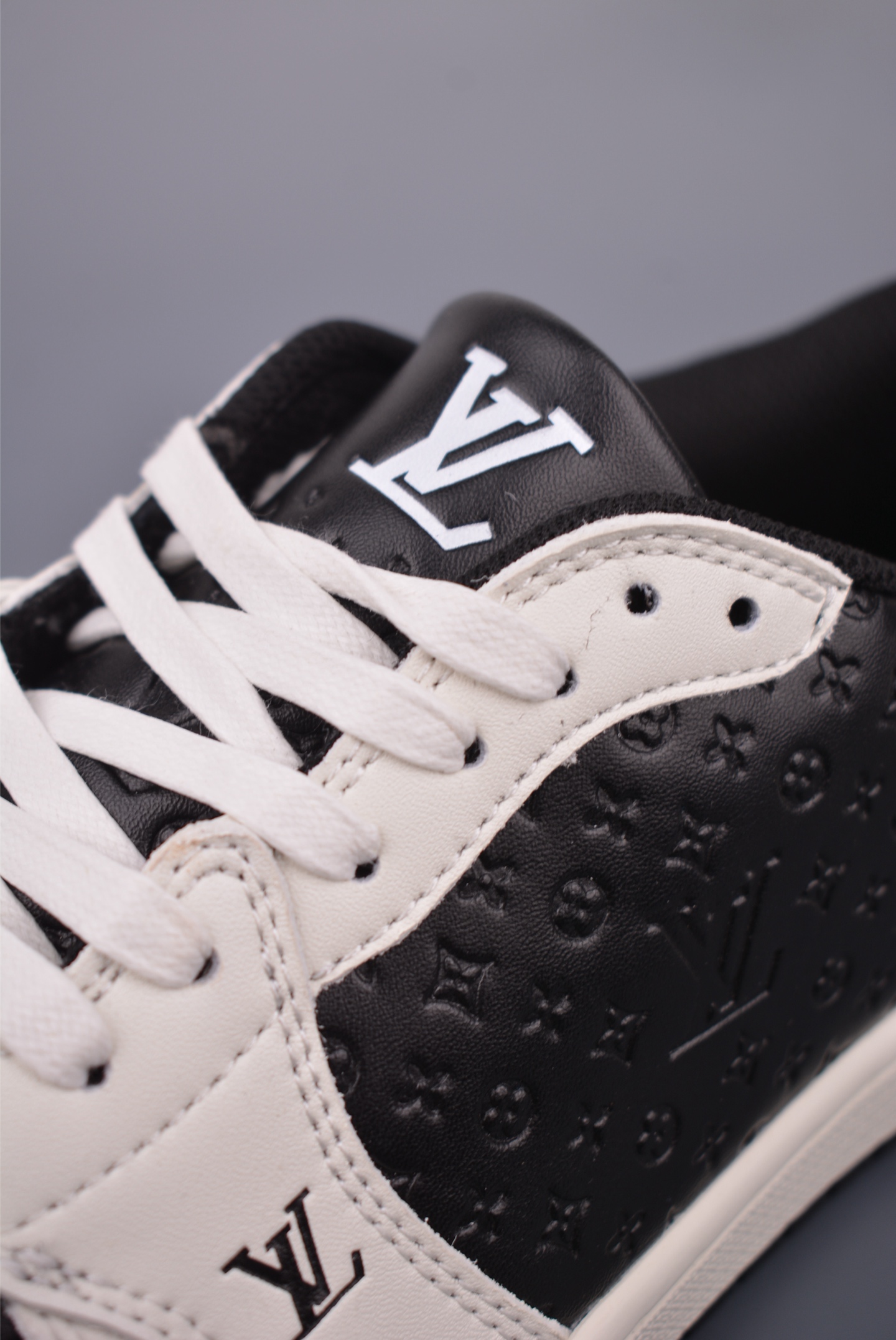 Louis vuitton X Air Jordan 1 Low 