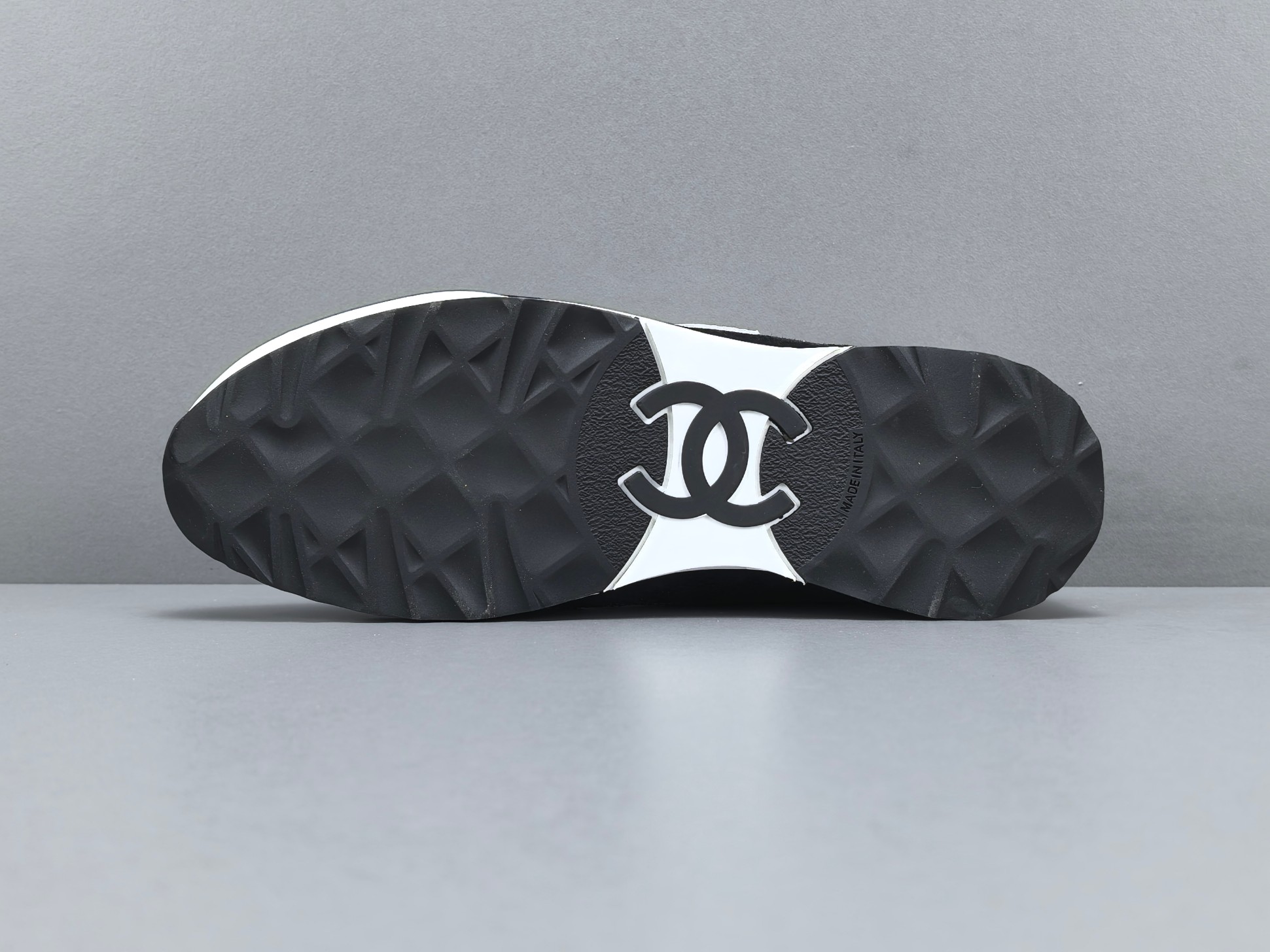 Chanel Calfskin Suede Low 2025 G46372 B19847 NAFGO