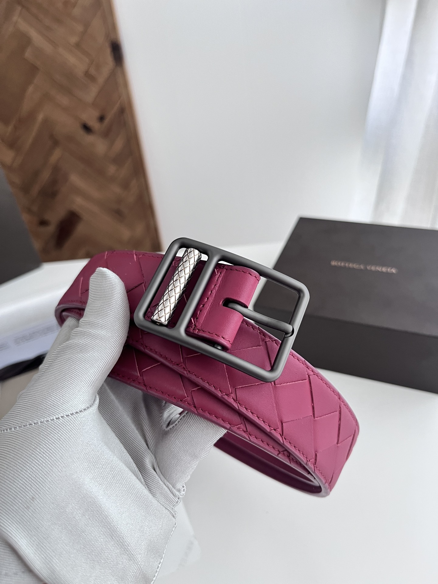 Bottega Veneta woven leather belt with rotating pin buckle, 3.5cm wide