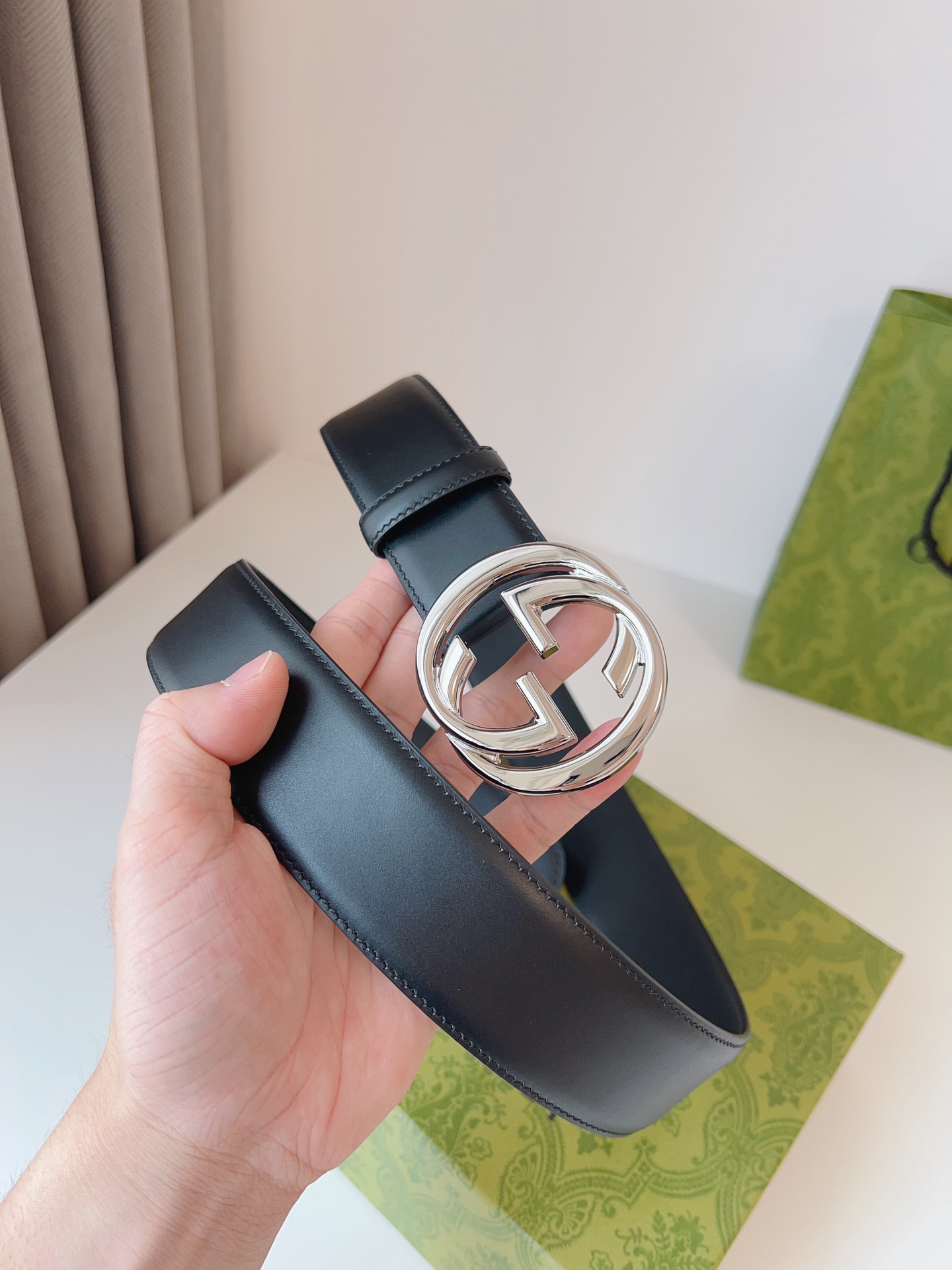 Gucci new double G buckle leather Belt Width 4.0CM