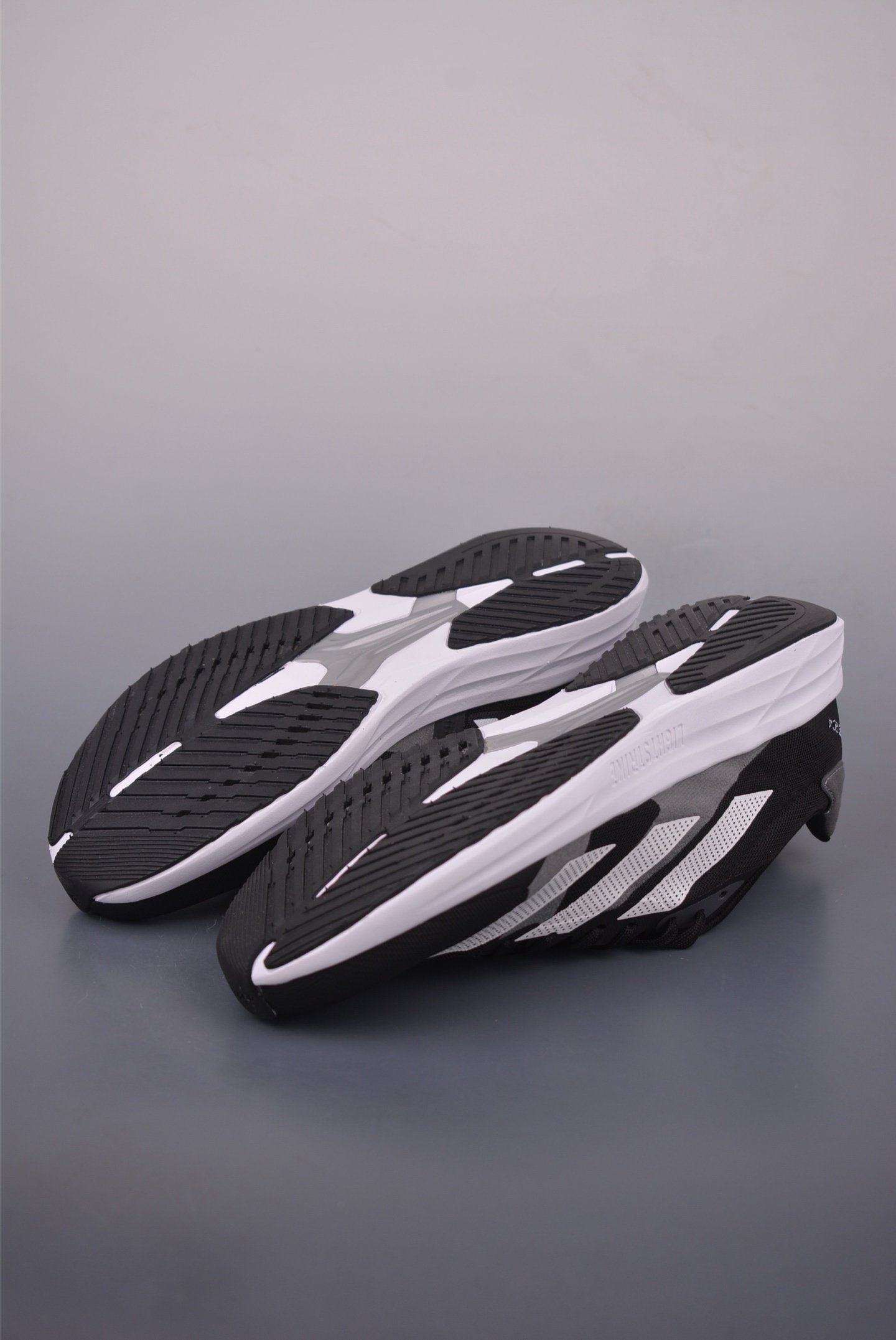 Adidas Adizero RC 4 M running shoes 