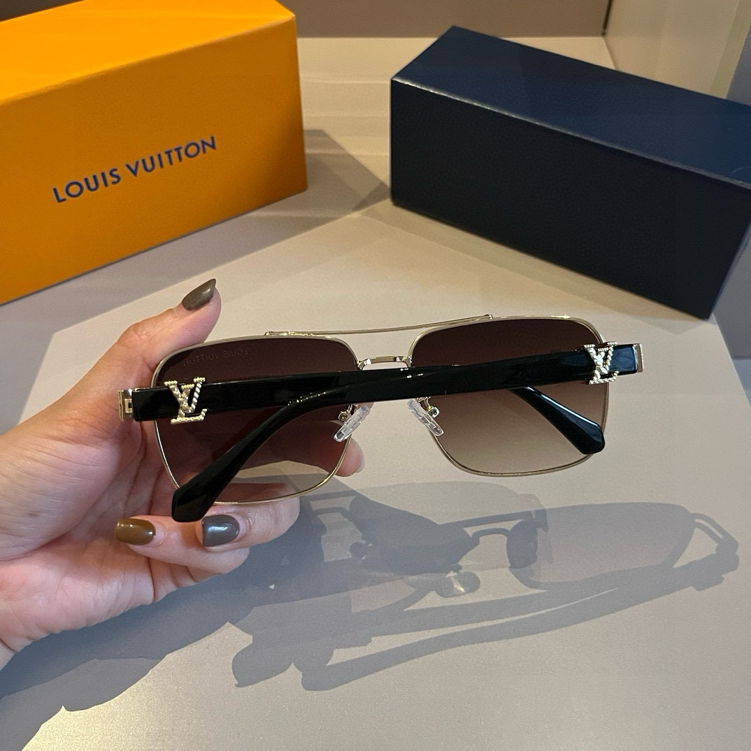 Louis Vuitton square-frame sunglasses