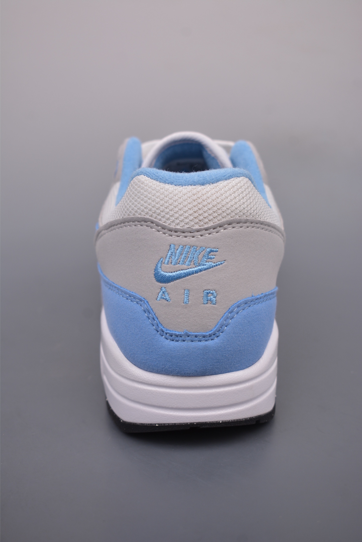 Nike Air Max 1'87 Original Series White, Blue and Gray