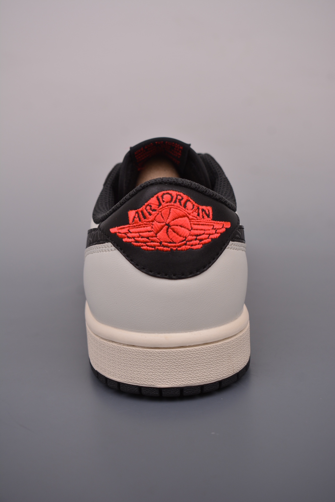 PSG x Nike Air Jordan 1 Retro Low OG Black White Red Toe HF8828-100