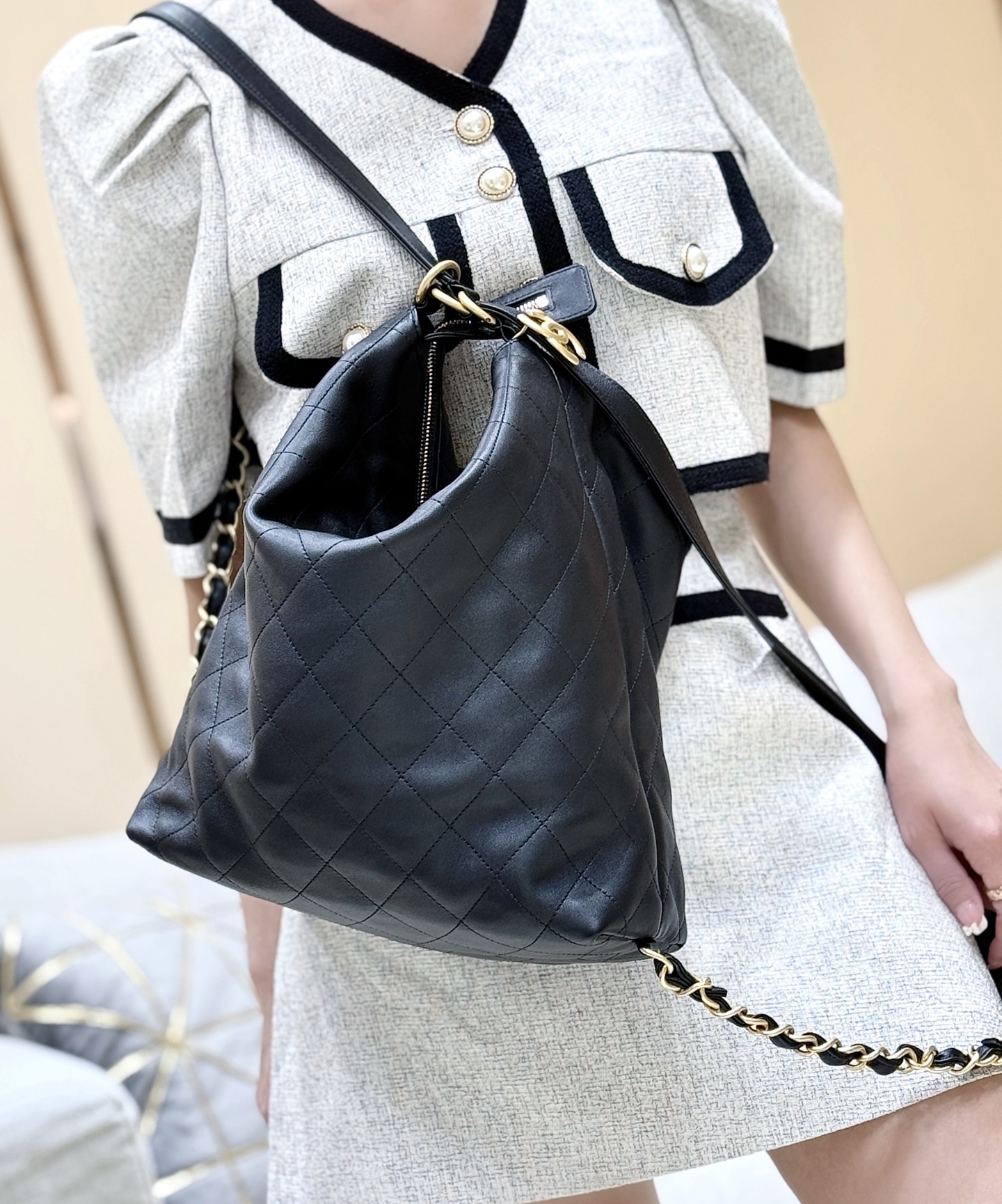 Chanel 25S Spring/Summer Collection Hobo Bag AS5523 00158
