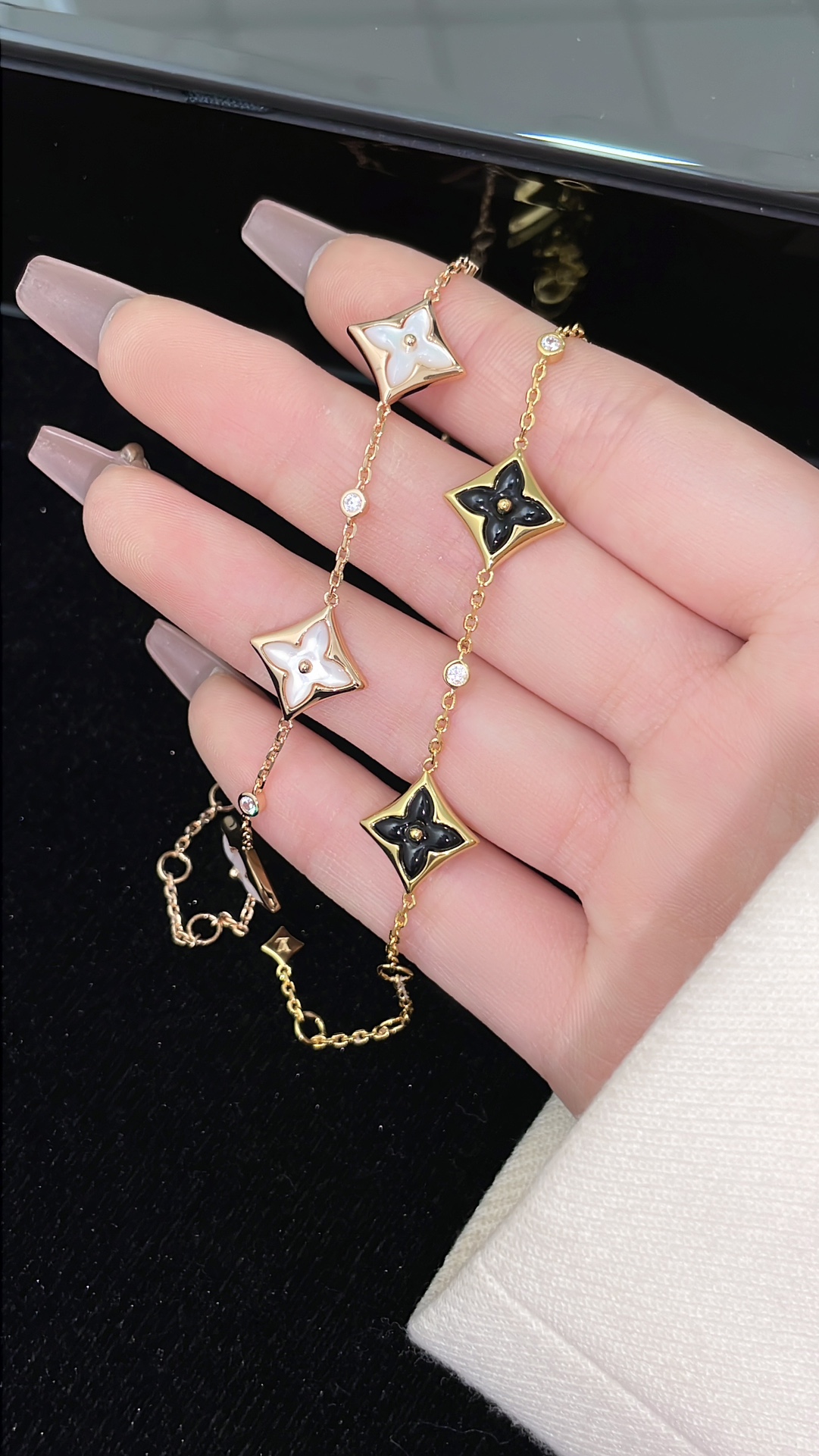 Louis Vuitton four leaf clover bracelet