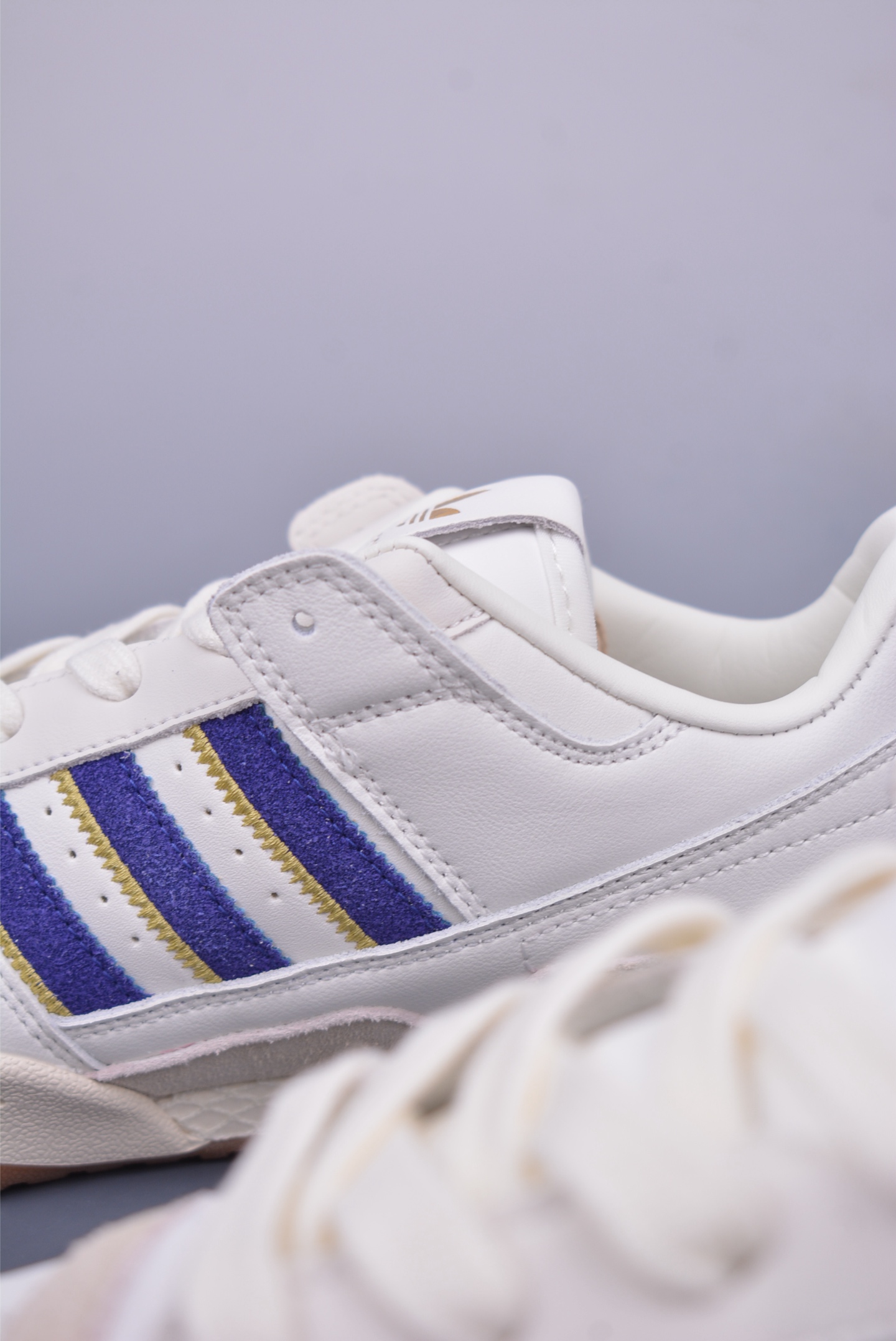 Adidas Originals Forum 84 Low Sneakers White Blue Gold Label JH7940