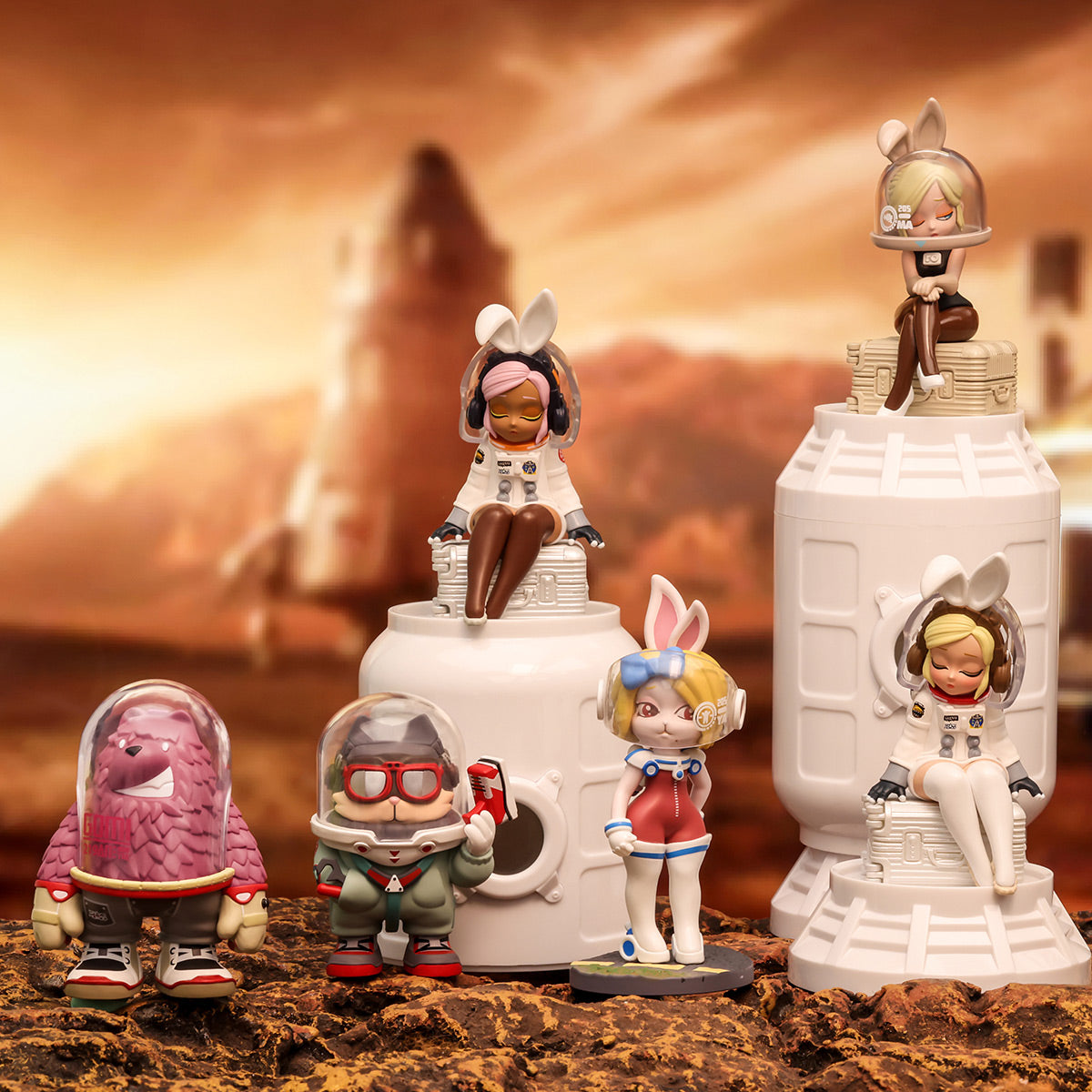 POP MART COOLABO Space Hood Series [1 Blind Box]