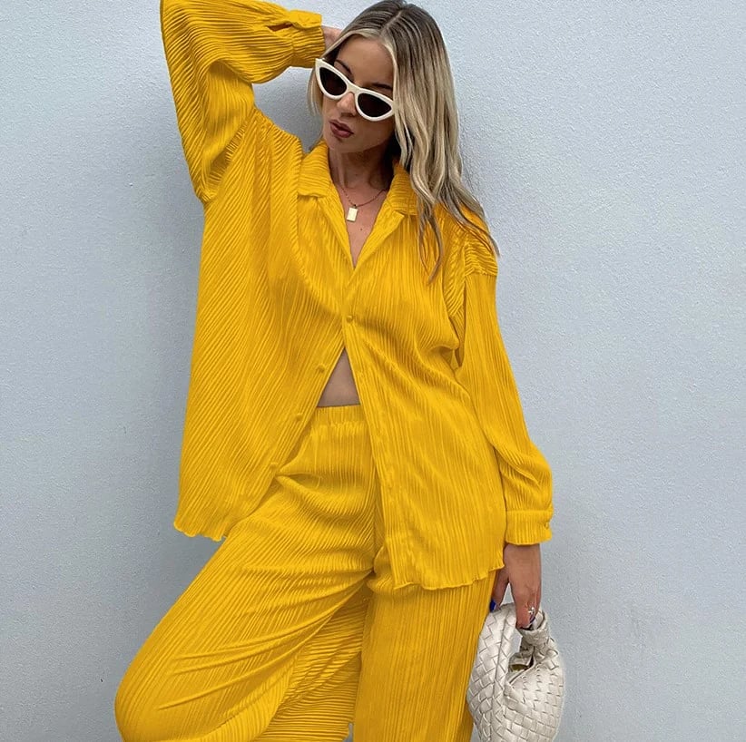 2023 NEW Women's Elegant Pleated Two-Piece Set(Buy 2 Free Shipping)✨