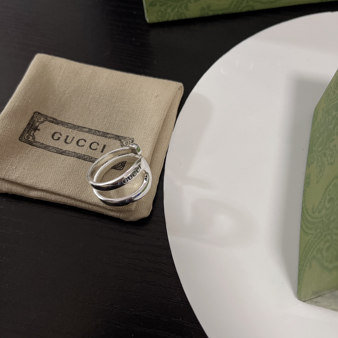 GUCCI Horsebit Ring