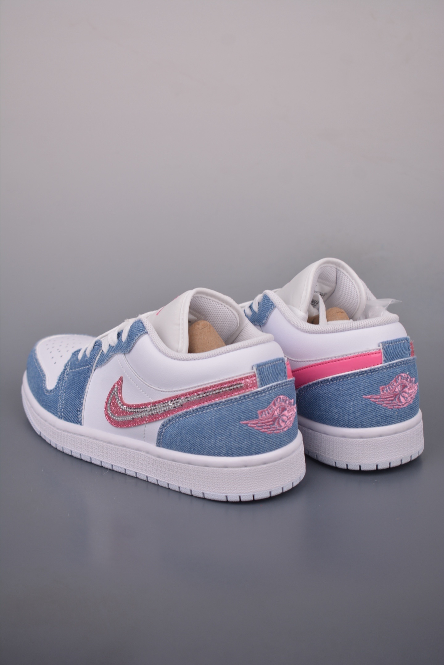 Air Jordan 1 Low GS 