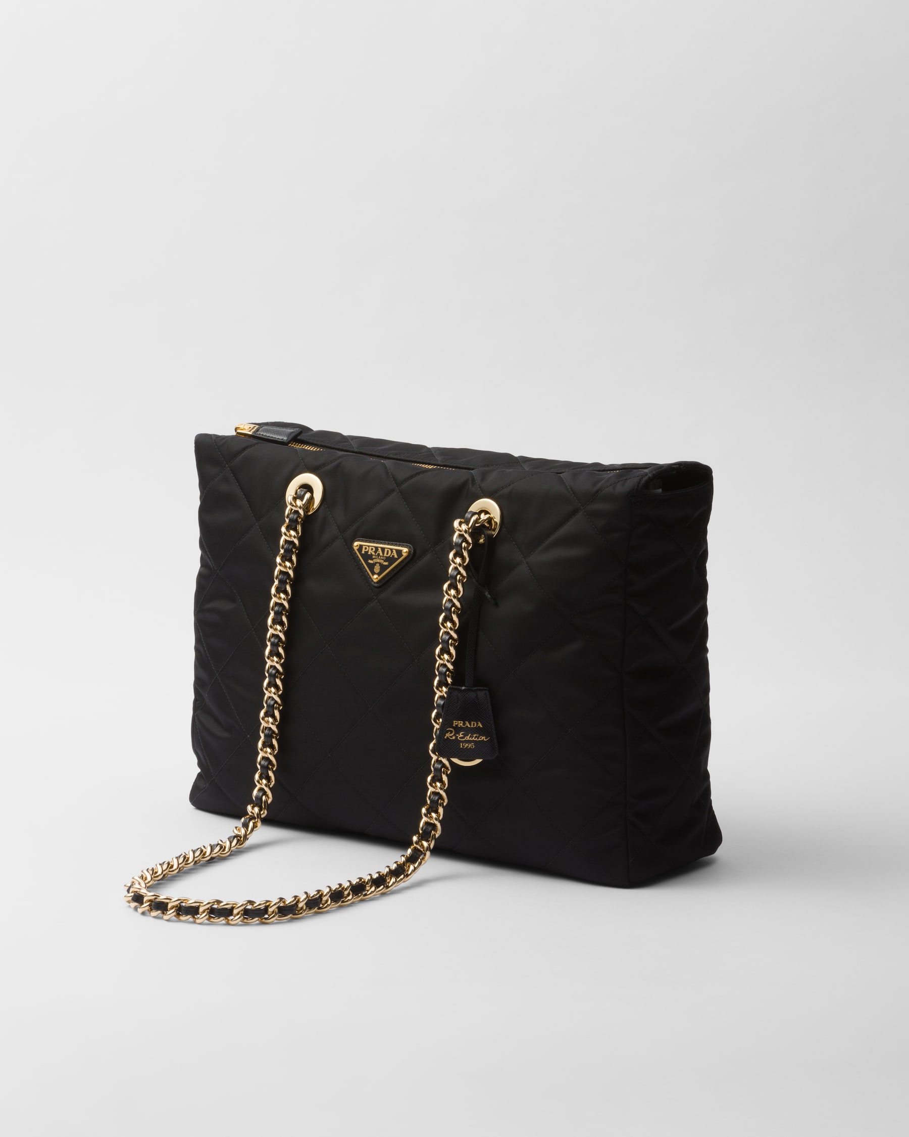 Prada Re-Edition 1995 Chaîne Large Re-Nylon Bag1BG529_2AOS_F0008_V_COO