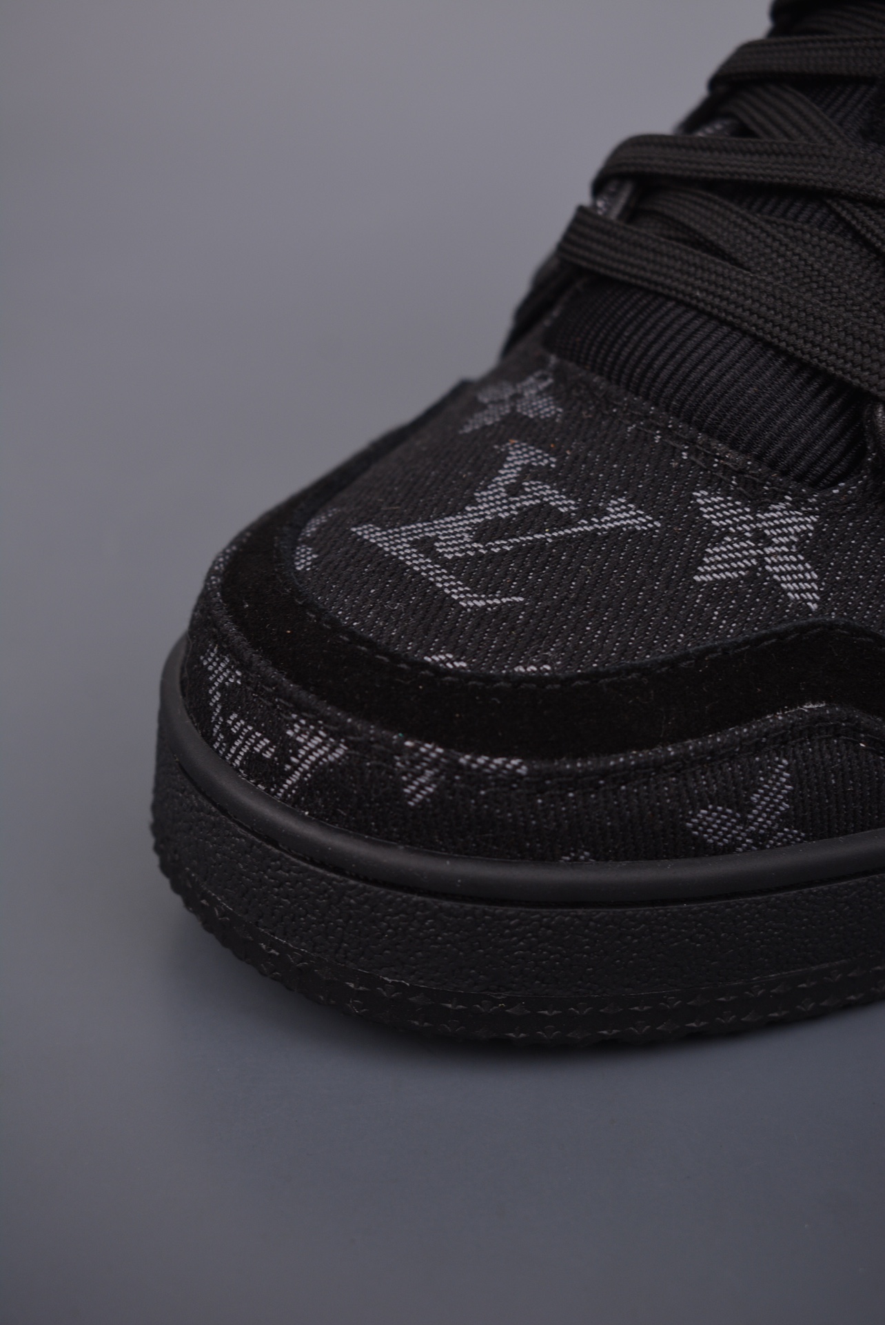 Louis Vuitton Trainer Sneaker Low Denim Black 1AD6DX