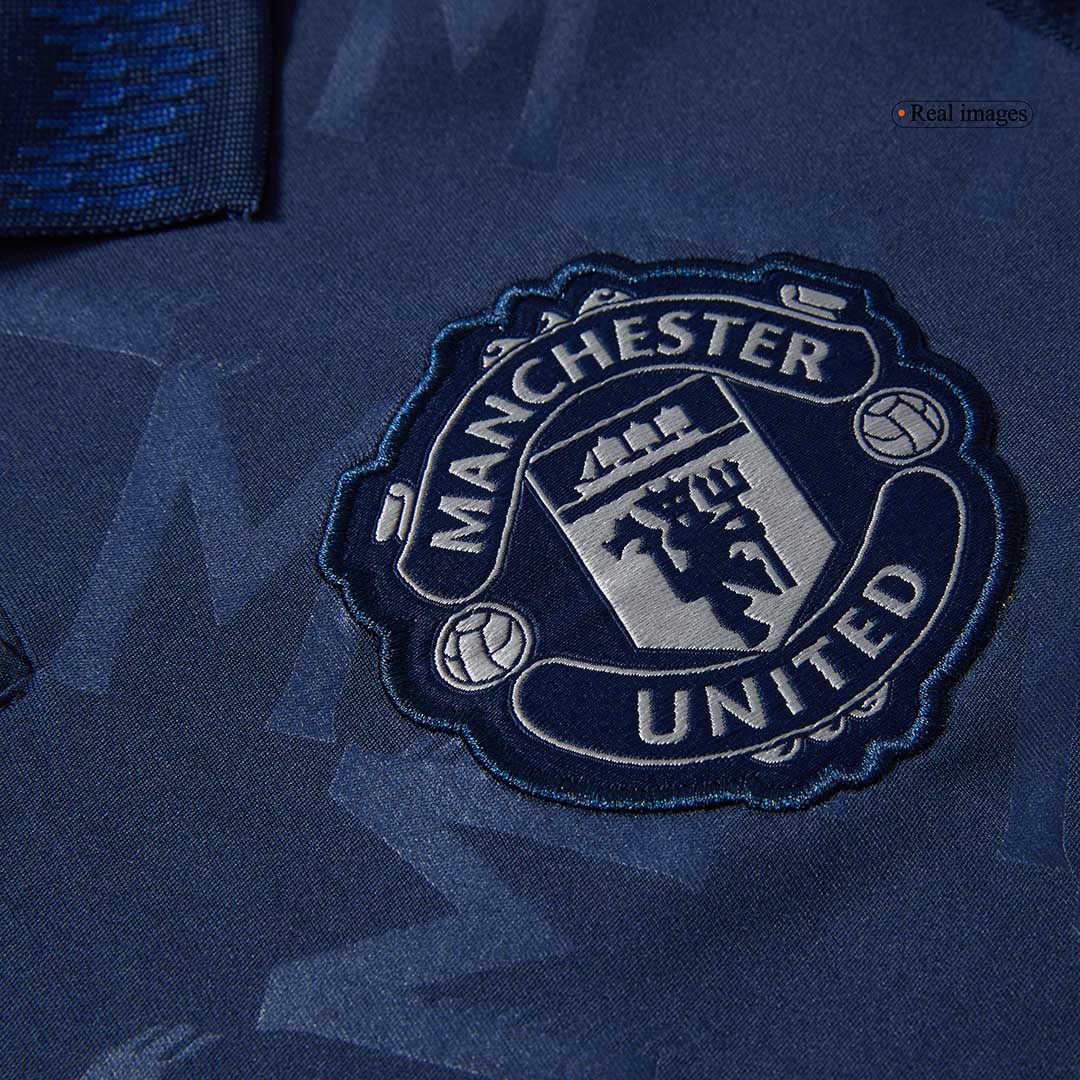 Manchester United long-sleeved away football shirt 2024/25
