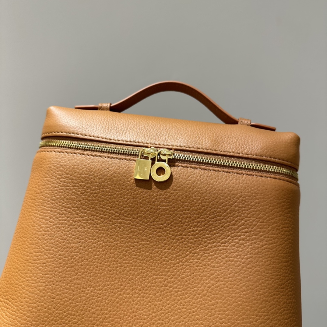 Loro Piana Extra pocket L23.5 backpack