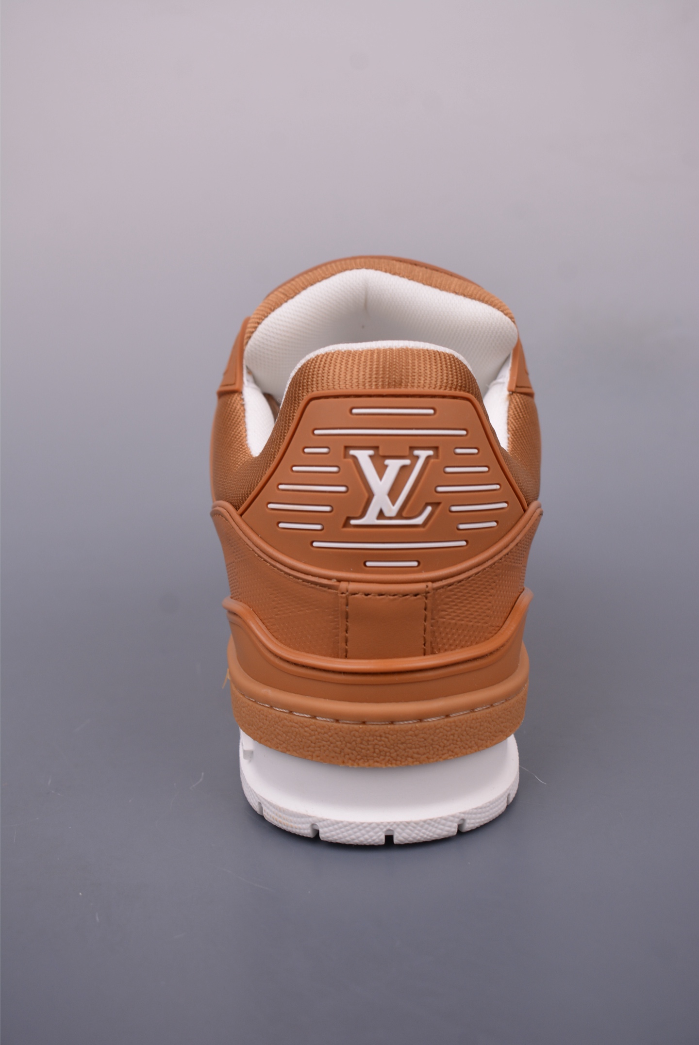 Louis Vuitton Trainer Sneaker Low “Leather Brown” 1AHTSB