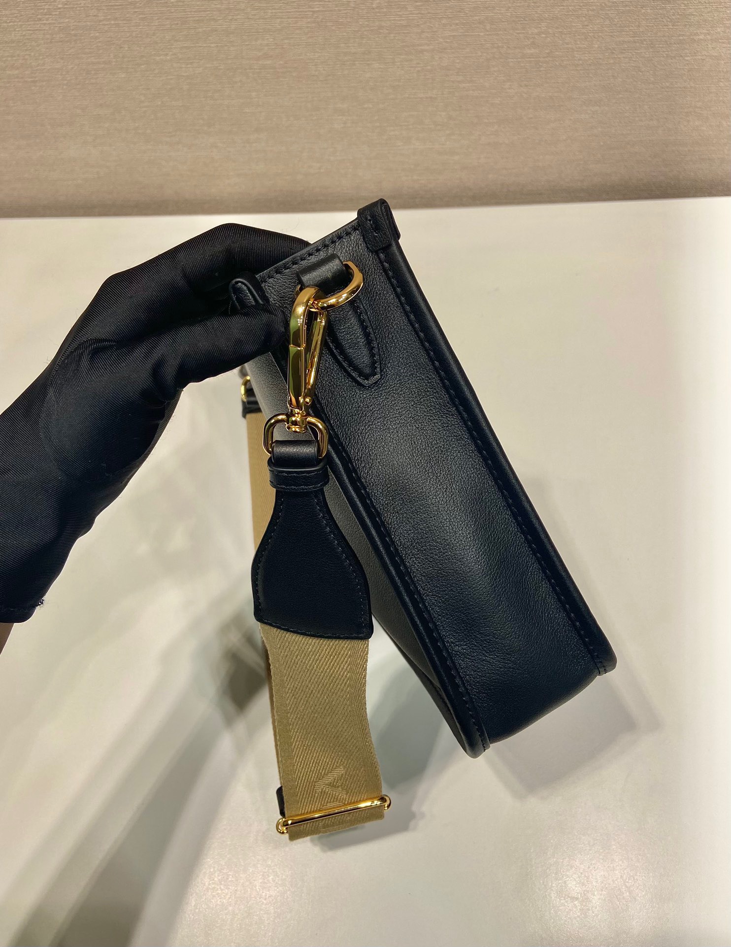 Prada tote shoulder bag 1BH220