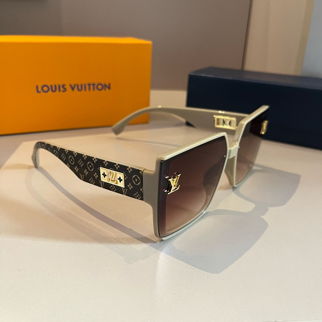 Louis Vuitton square-frame sunglasses