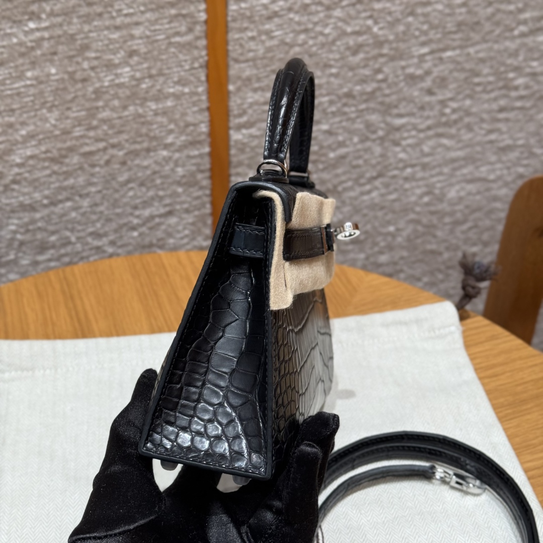 Hermès Kelly Mini 2 89noir Handbag (Handmade to order)