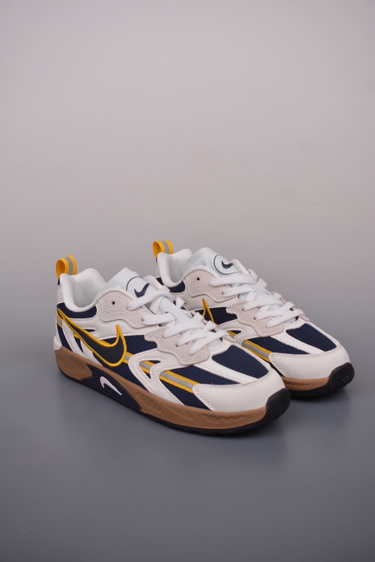 Futura x Nike Jam Breaking dark blue, yellow and white FZ8966