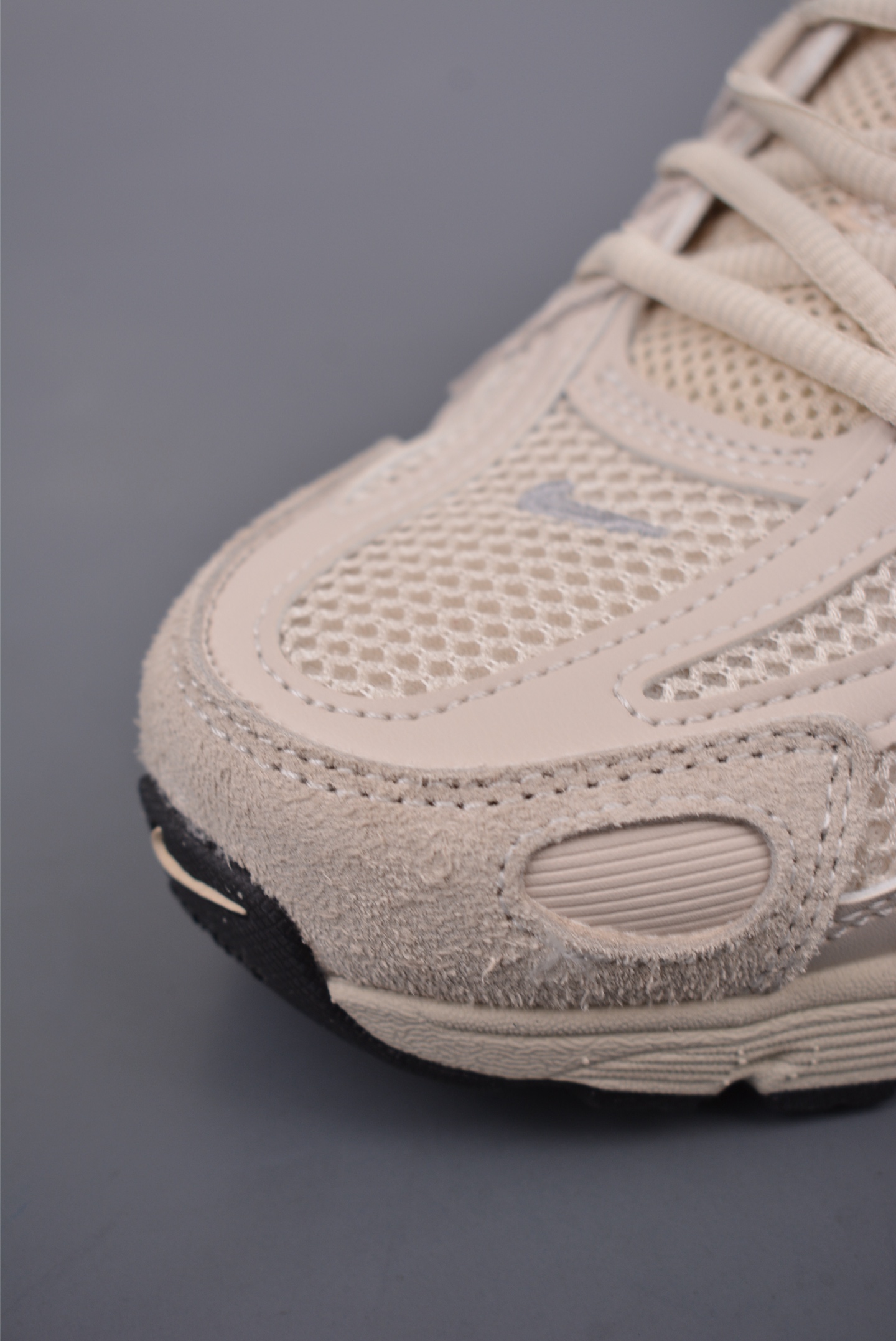Nike Initiator Running Off-White HF0015-100