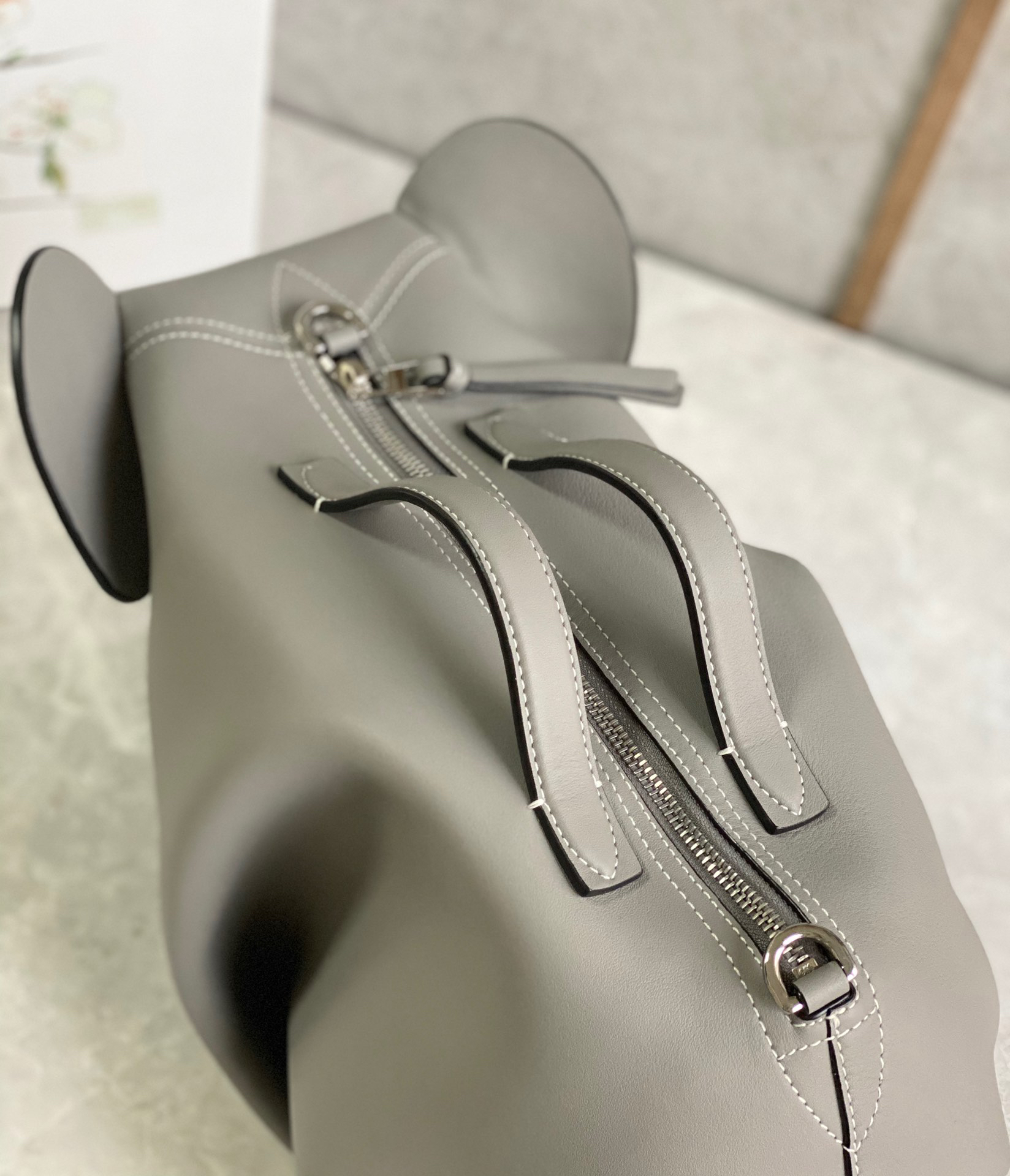 Loewe Large Elephant Bag 0537
