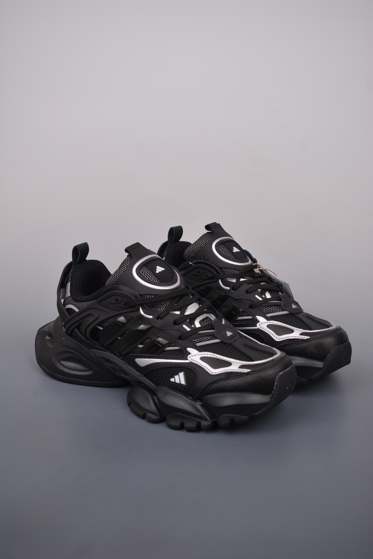 Adidas XLG Runner Deluxe Black, Silver and White IH0070