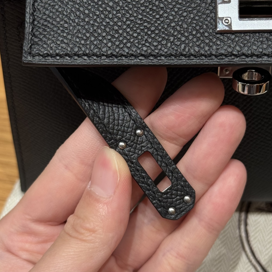 Hermes mini kelly 89noir handbag (handmade to order)