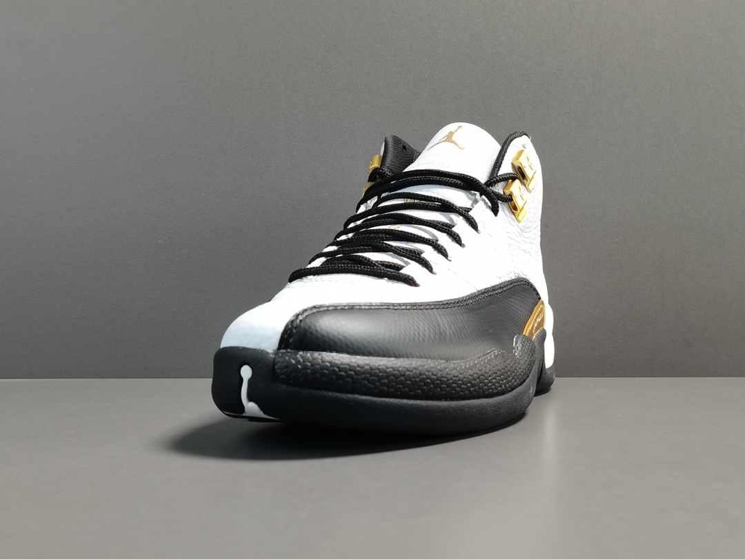 Nike Air Jordan 12 RetroRoyalty CT8013-170