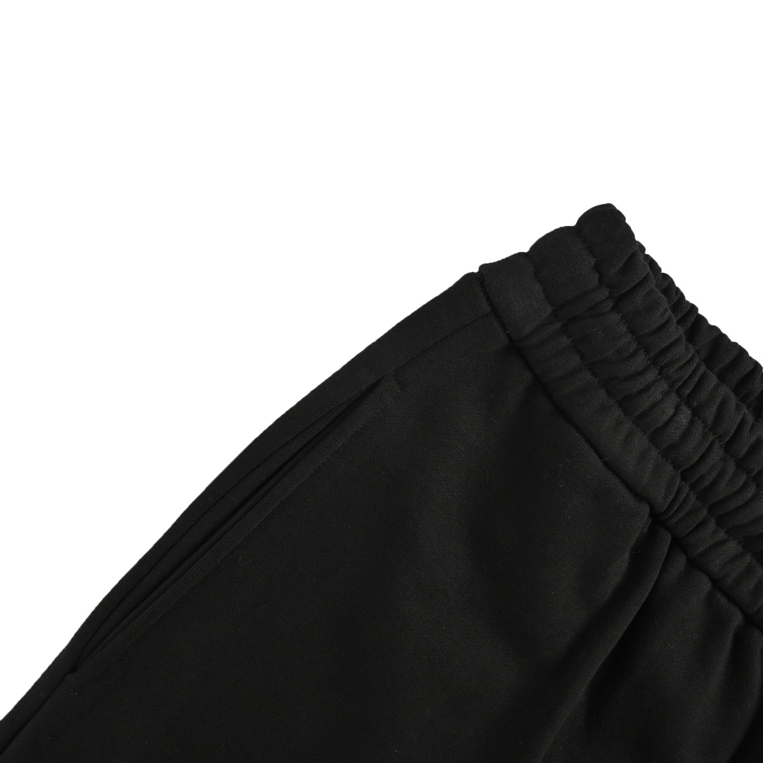 Burberry classic TB rubber lettering cuff trousers