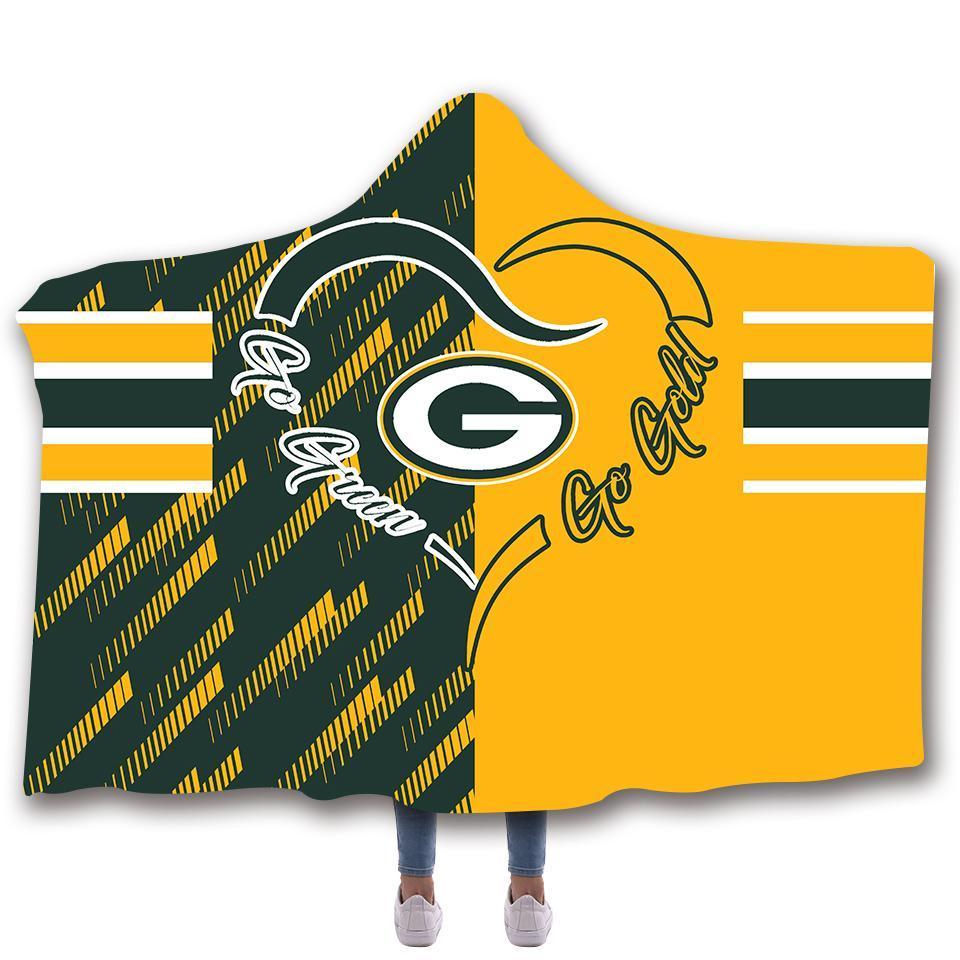 GREEN BAY PACKERS CLASSIC 3D HOODED BLANKET
