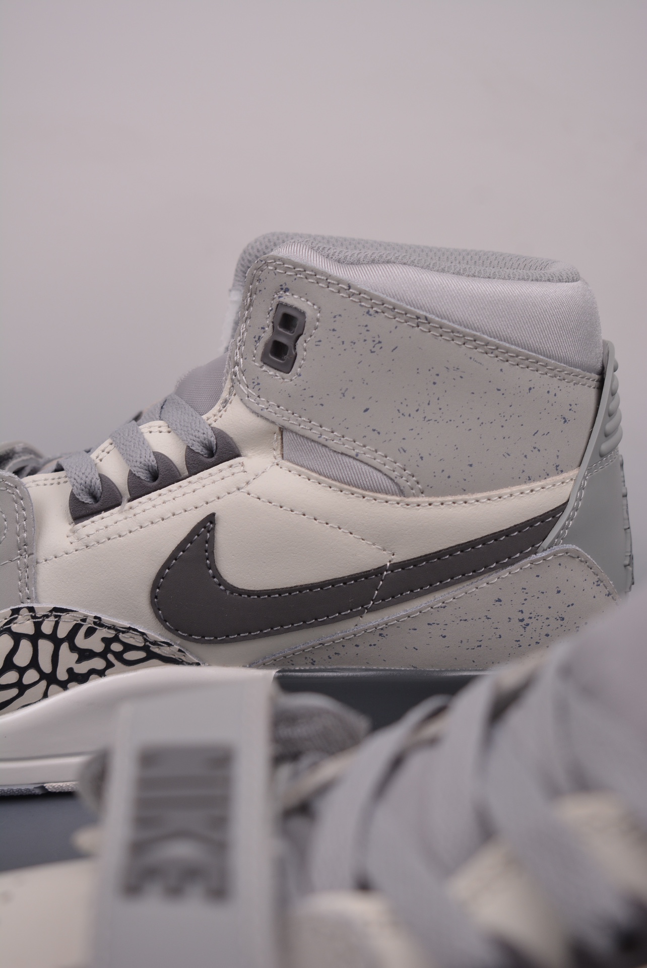 Nike Air Jordan Legacy 312 High Quartz AV3922-002